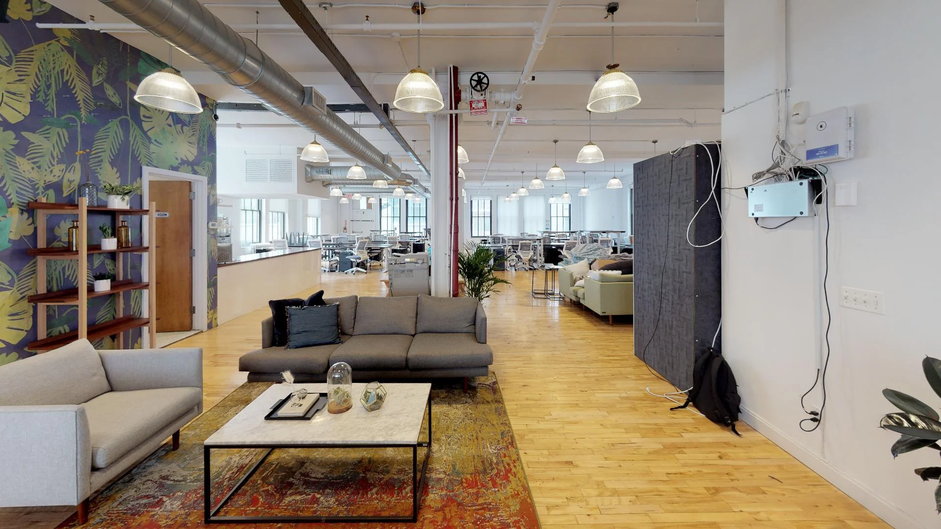 Knotel-NY-33-West-17th-Street-Lvl-8-Living-Room(2).jpg