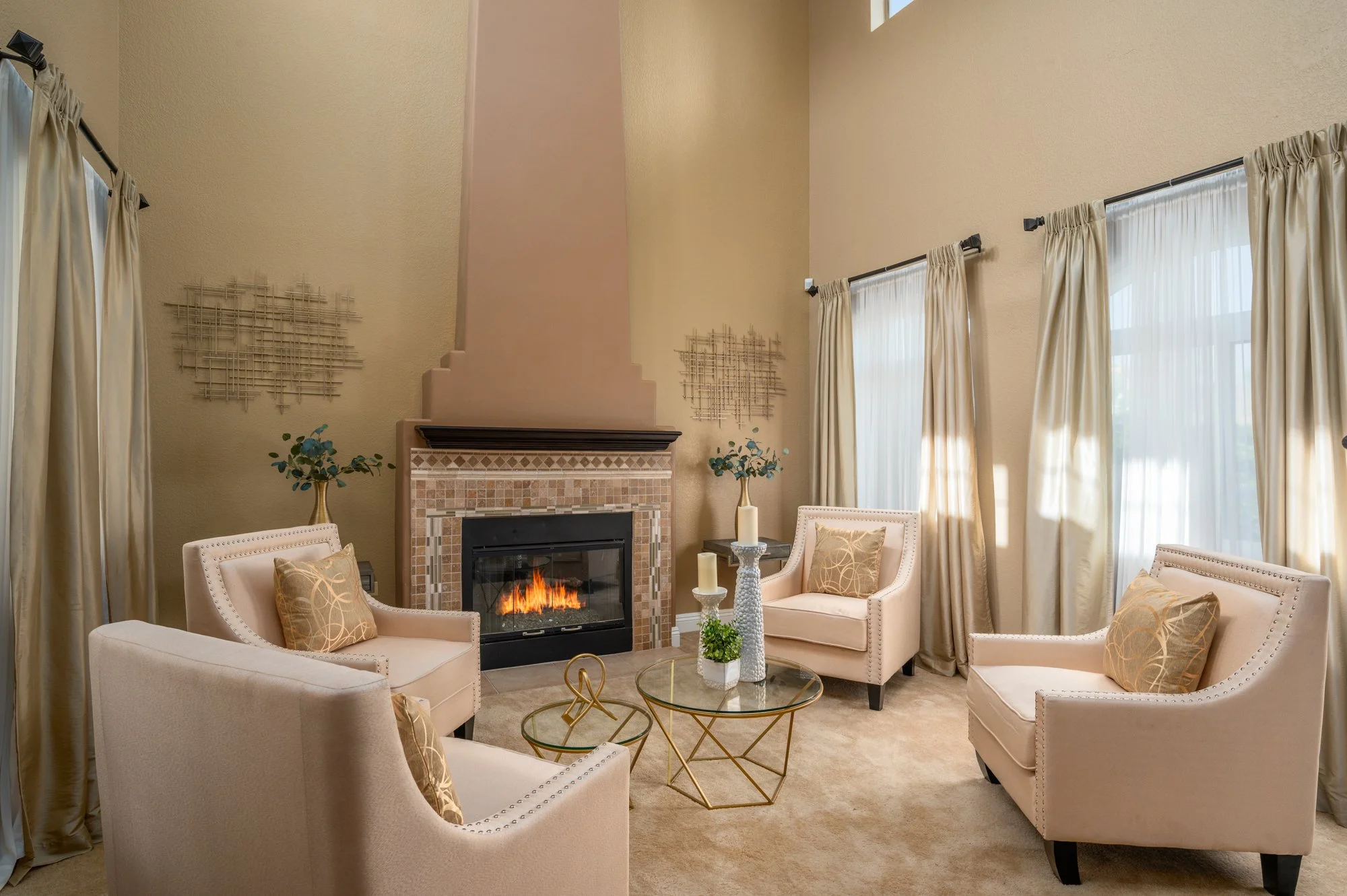 200429 16485 Zarco Luna Pl 0004.jpg