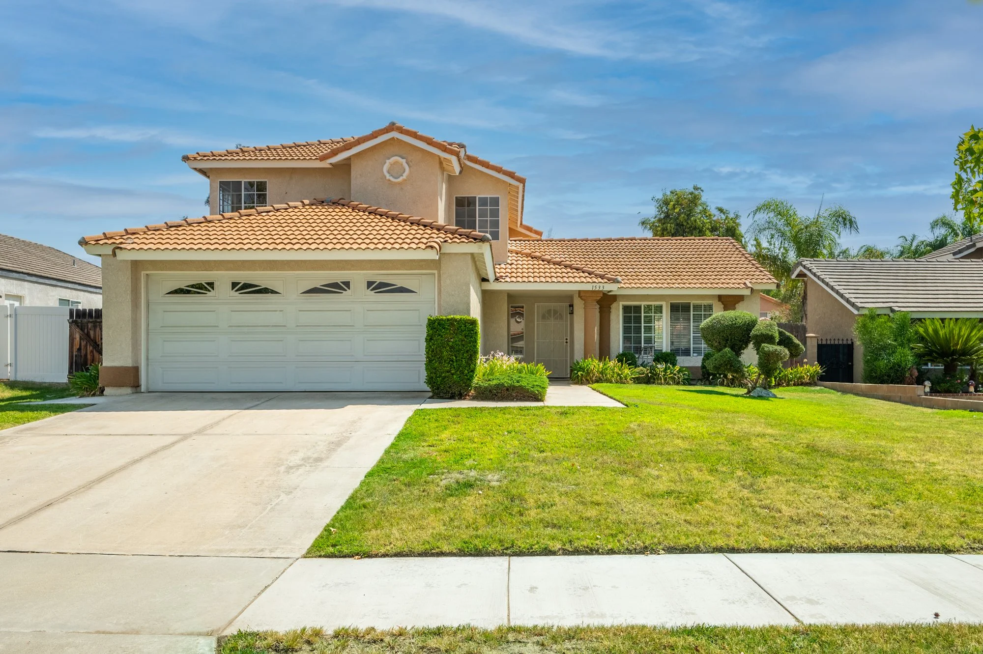 210908 1533 Canterbury Cir 001.jpg