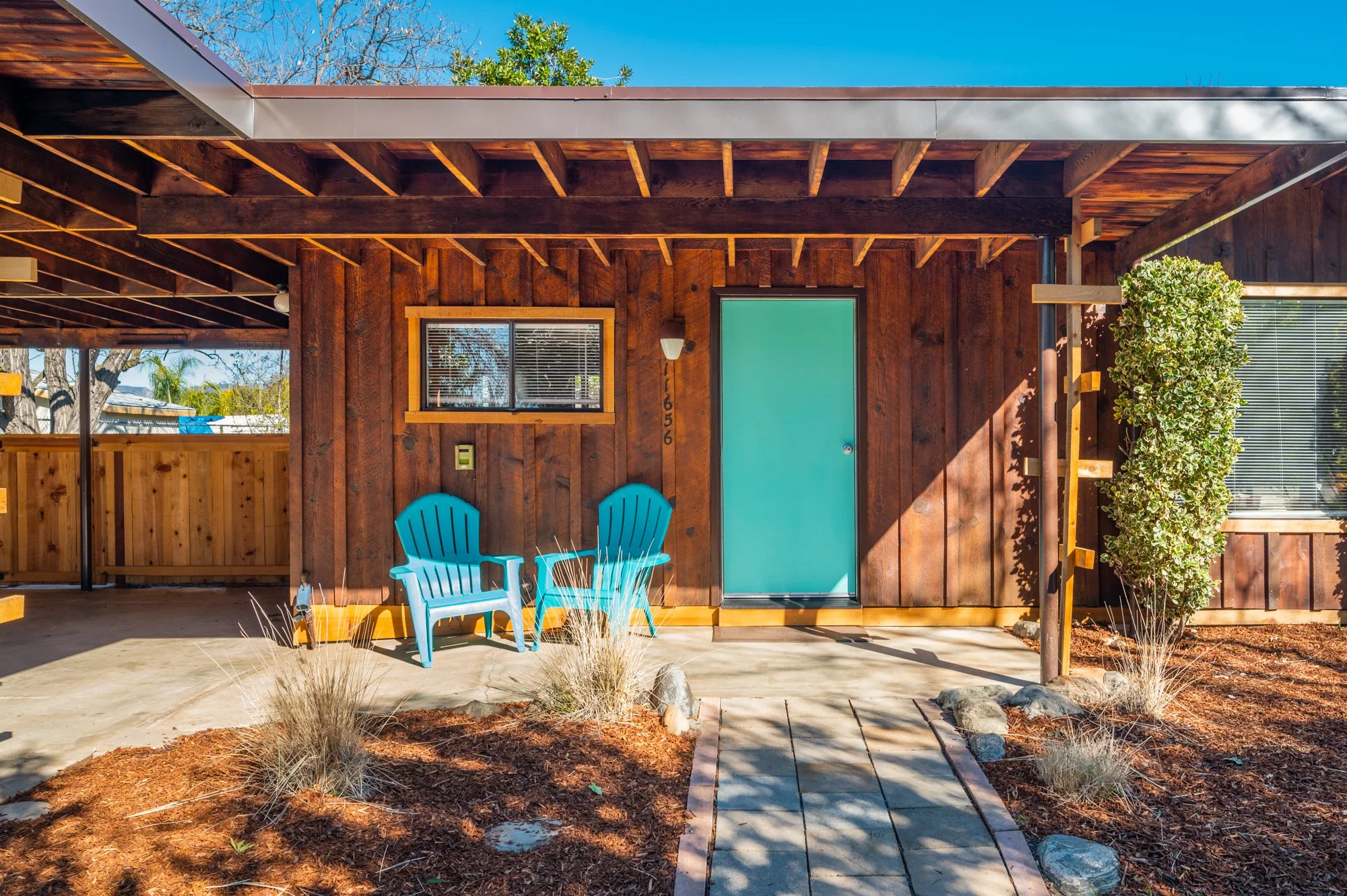 200206 11656 Madison St 004.jpg