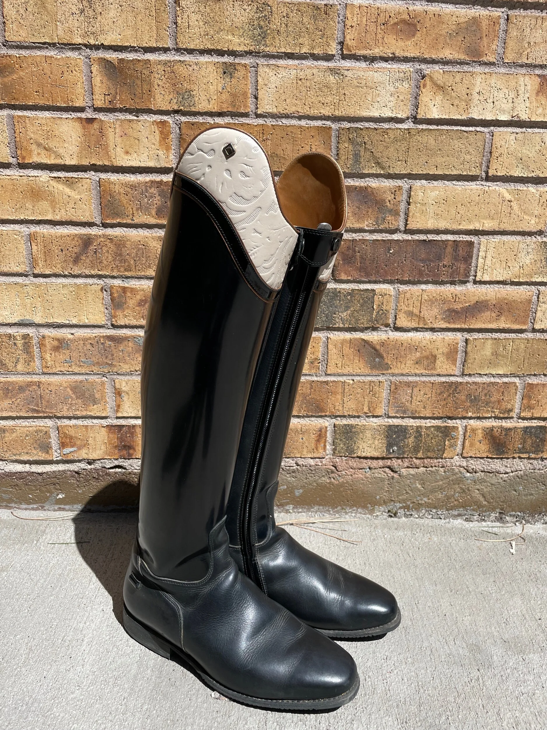 EE0C7609-2B99-47CA-AAC2-6BB3E0A3043A