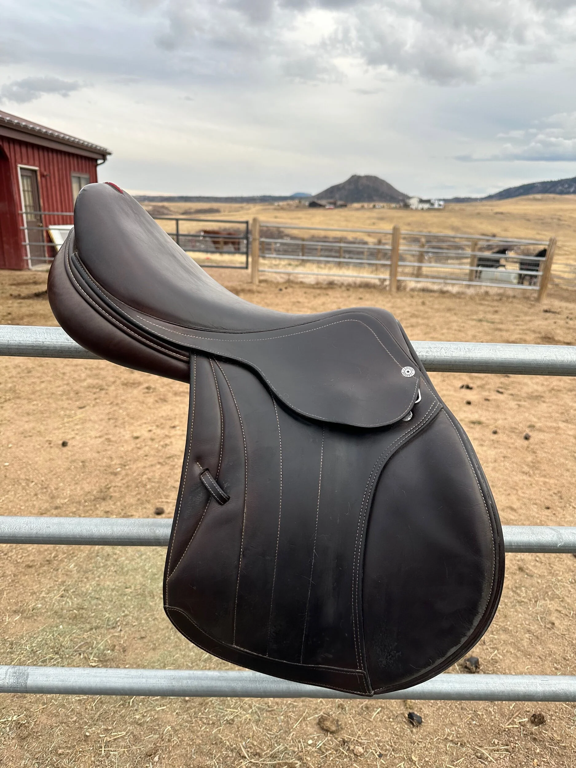 89EB2A76-556C-4121-A871-D65A89CAA8FA