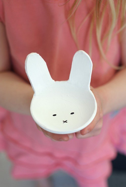 fun-diy-clay-bunny-bowls-for-easter-3-500x739.jpg