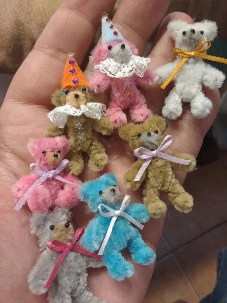 Pipe Cleaner Bears.jpg