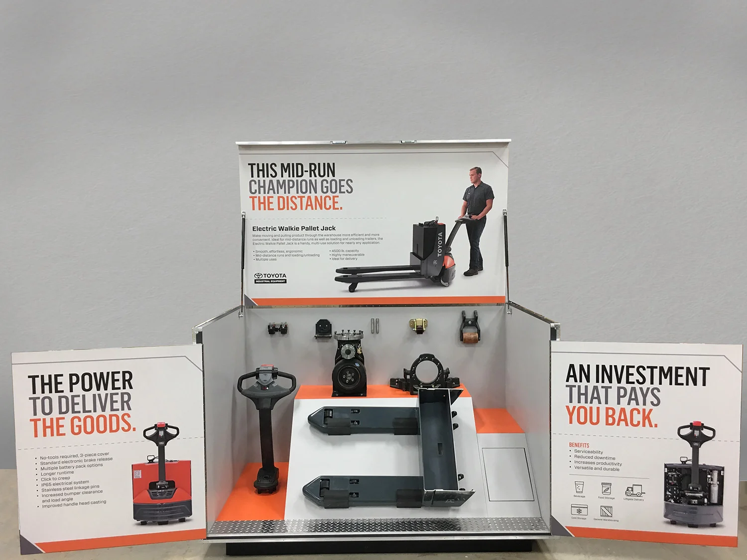 Toyota Pallet Jack.jpg