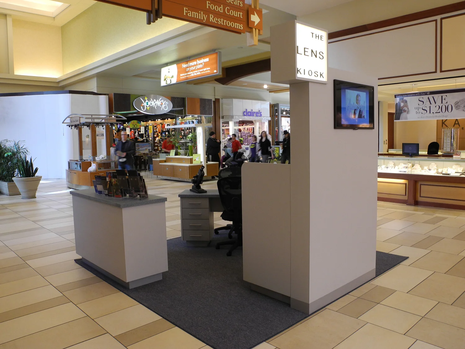 Lens Mall Kiosk.JPG