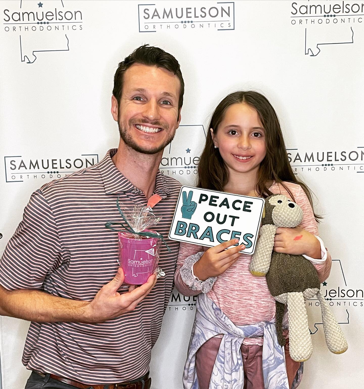 Cup full of candy can only mean braces off!! Congratulations sweet girl! #bracesoff #candy #cuphalffull❤️