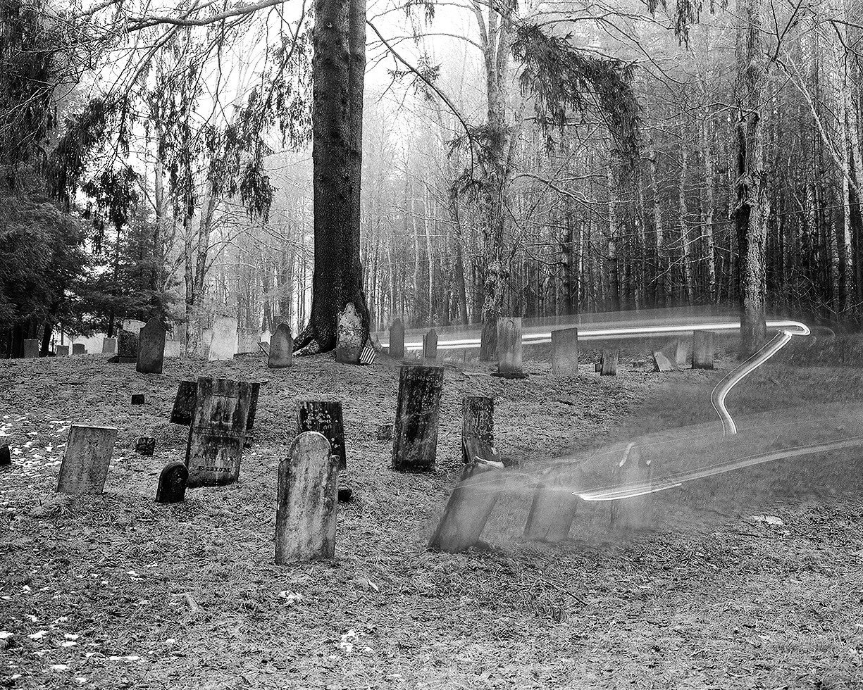 Ghosts in the cemetery ⚡️

#mamiya7 #fujineopan400 #fujifilm #spiritphotography