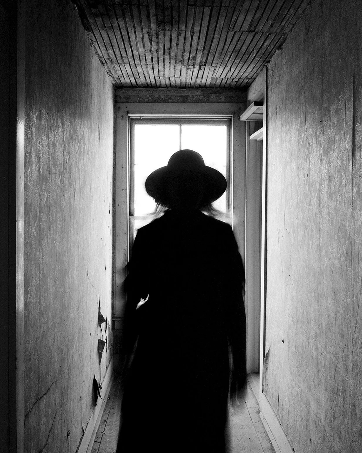 I&rsquo;ve been making images thinking about ghosts these last few years. I&rsquo;m showing new work this week @theseattlelightroom opening Thu July 2nd, along with Ann Pallesen. Spectral Lineage: Parlor of Shadows.

Is a shadow a ghost in a corner o