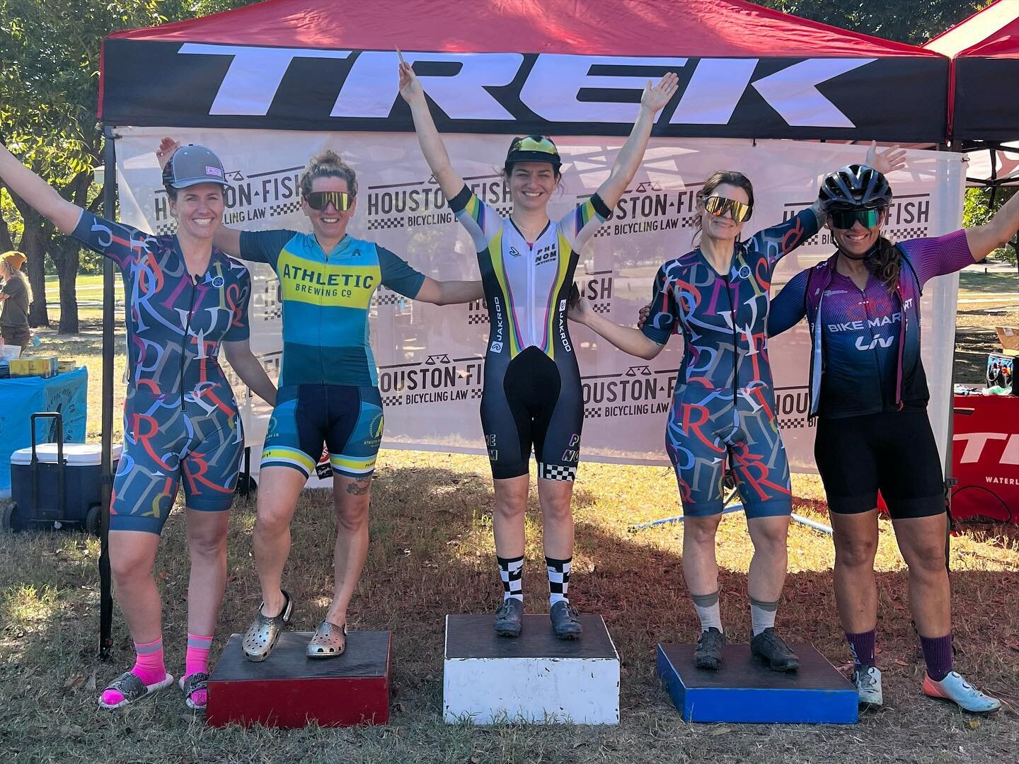 Cross is here and @emilykslack is showing everyone what&rsquo;s up!! 

Thank you @capitalcityracingtexas for a sweet course and for putting on a race so close to home. 

We&rsquo;ve got another day of racing tomorrow! If you missed today, there&rsquo