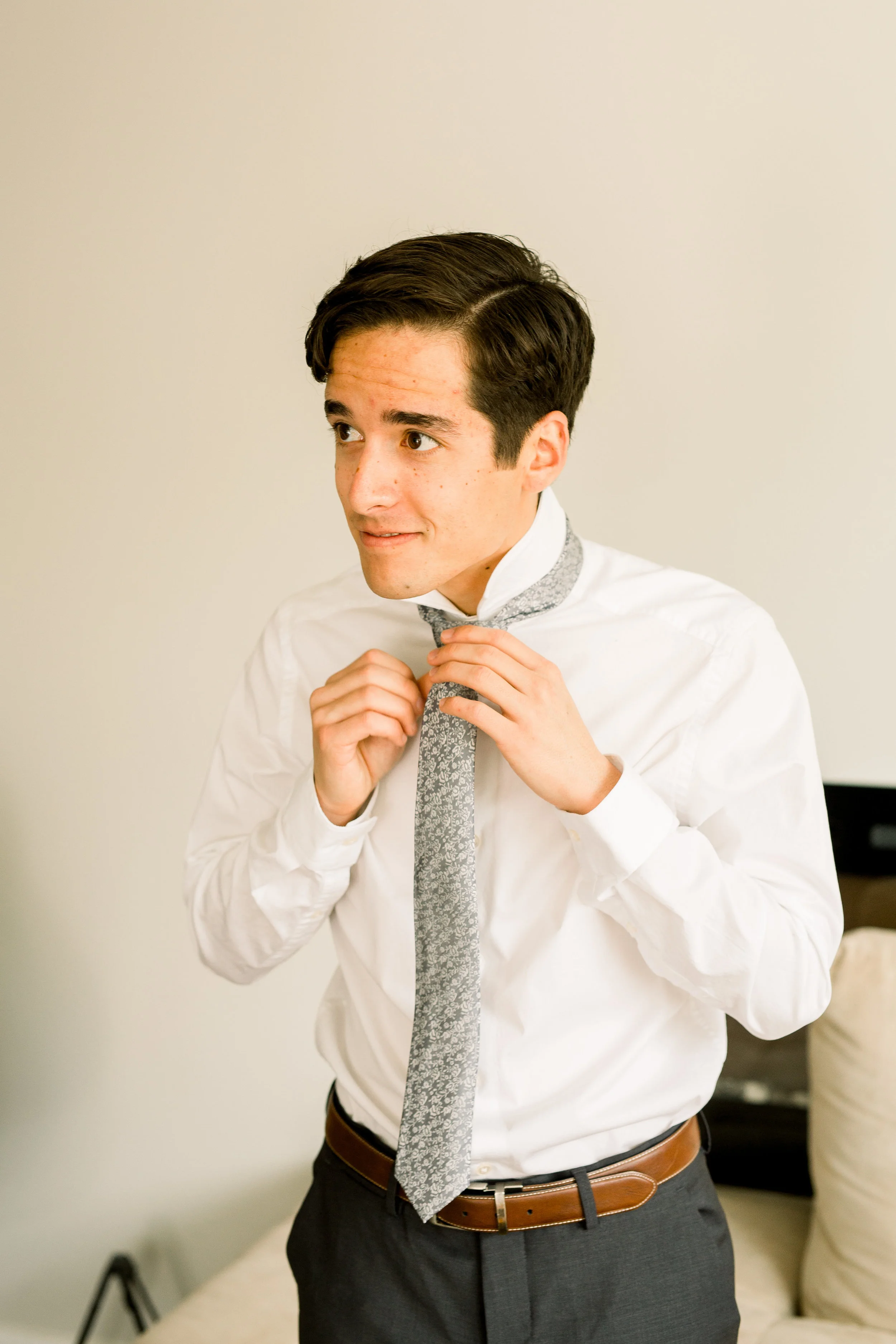 Ivy Jacob Wedding-Getting Ready-0150.jpg