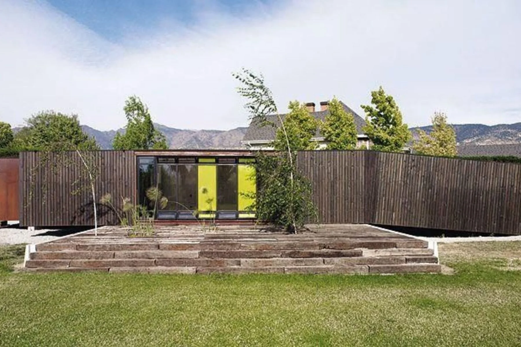 Casa Container 1 shipping container house in Chicureo, Chile by Sebastian Irarrazaval