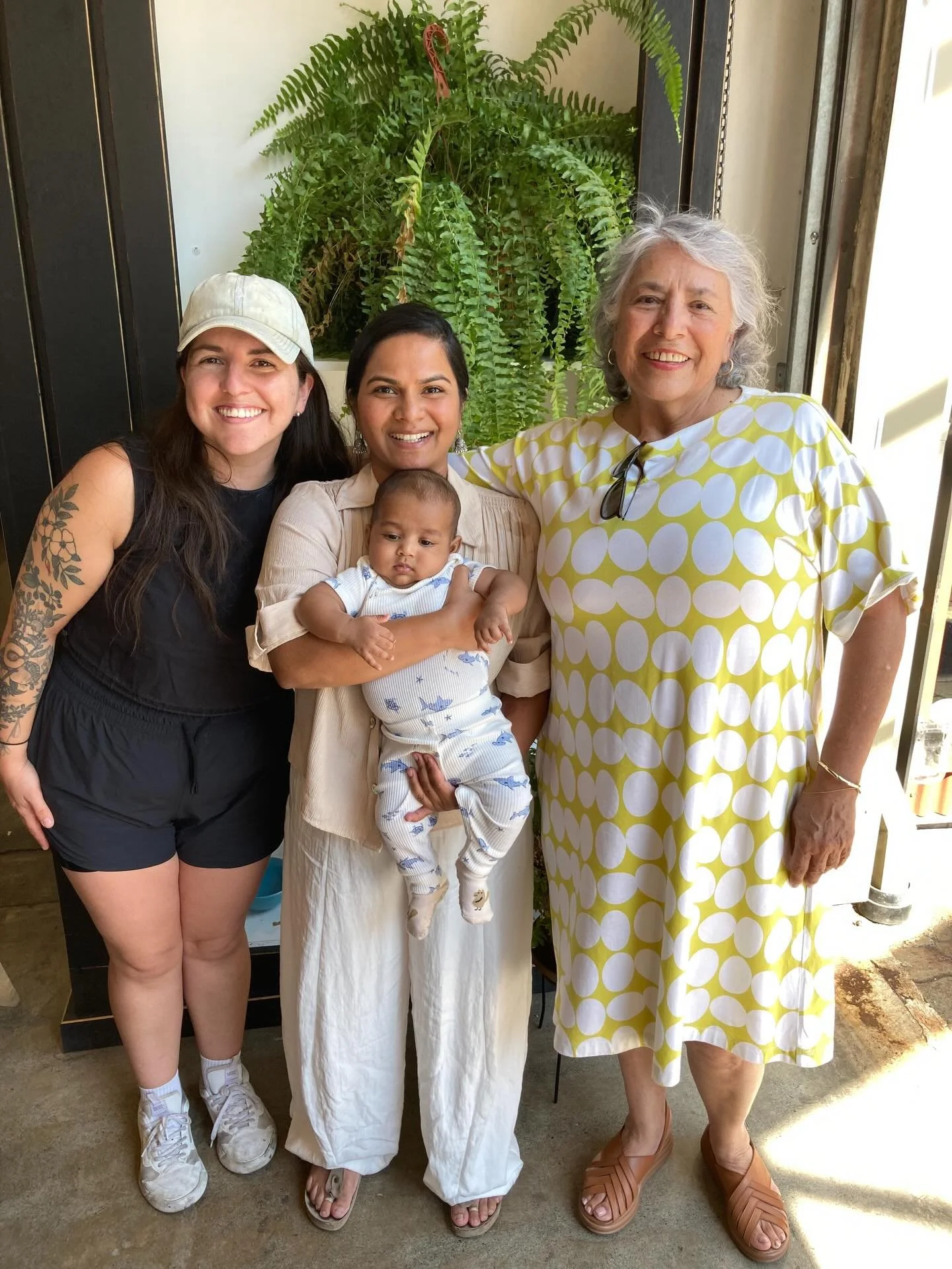 As a community of women supporting women, we believe in the power of collective wisdom, lived experience and peer support with immigrant women entrepreneurs. ✨ It has been a great learning experience and relationship-building opportunity in hosting p