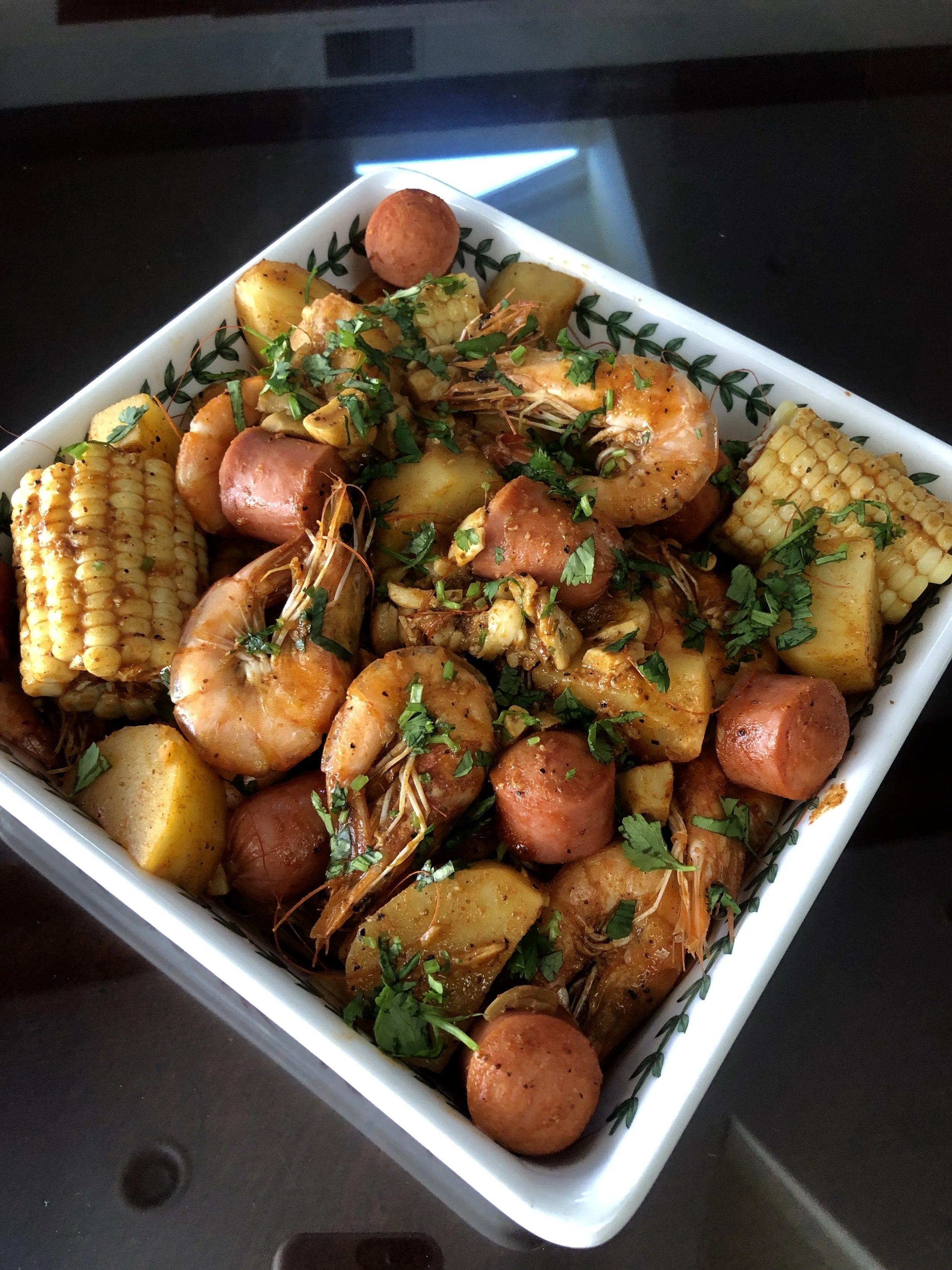 Copycat “Whole Shebang” Seafood Boil