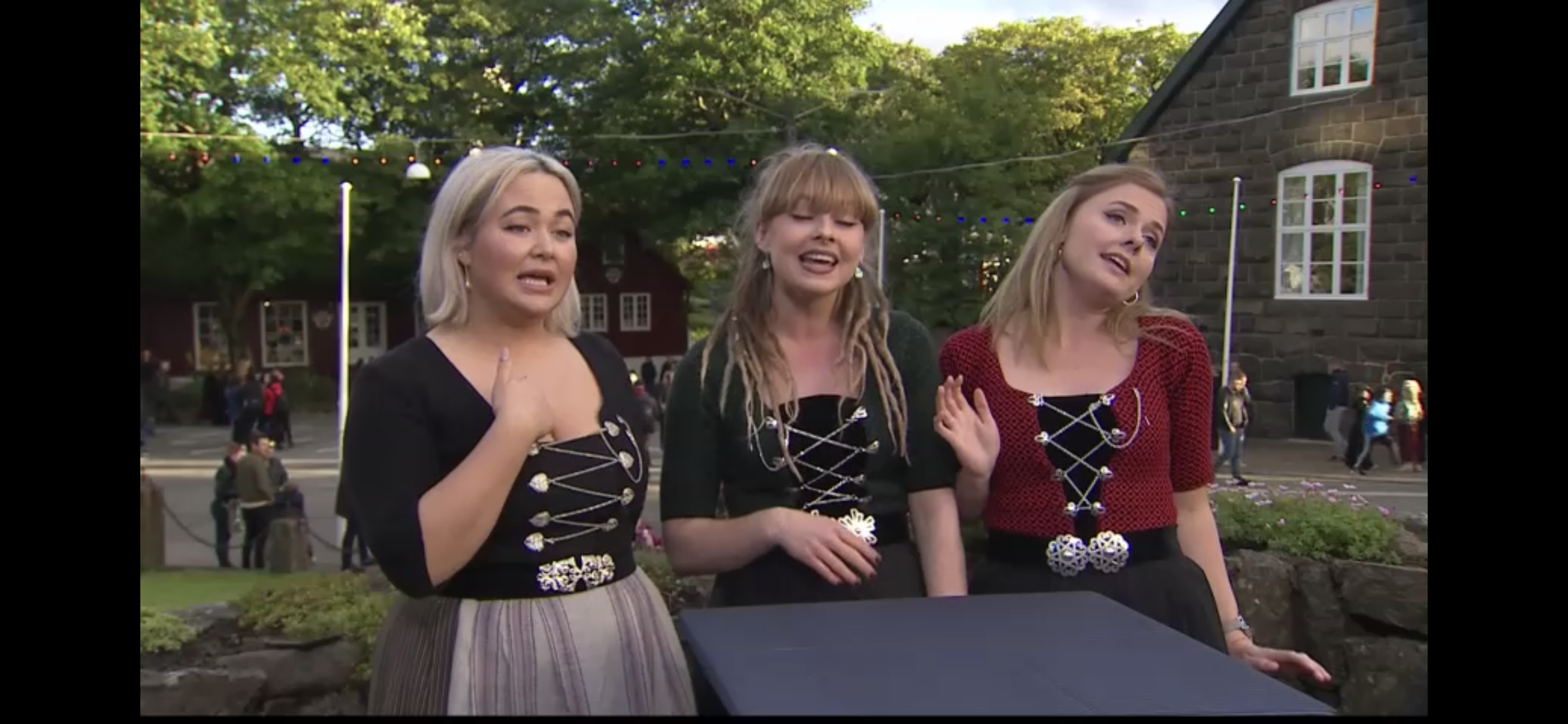 Marianna Nagata - SWAY á ólavsøku (sjónvarp).PNG