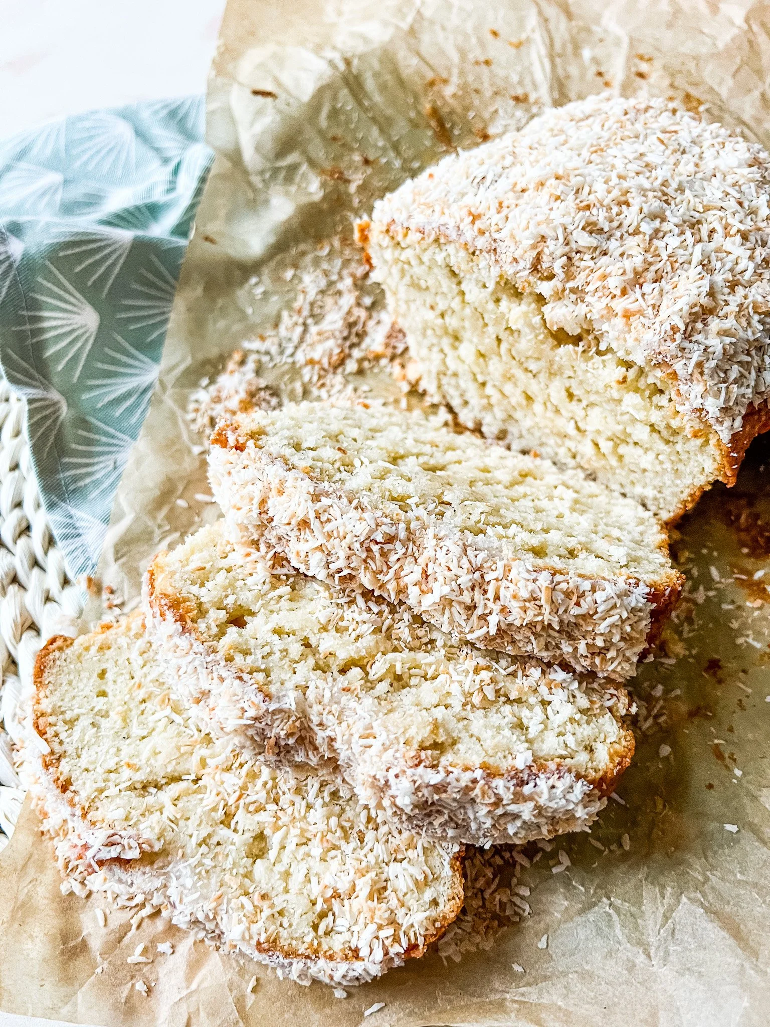 kokosriekstu kēkss — našķoties