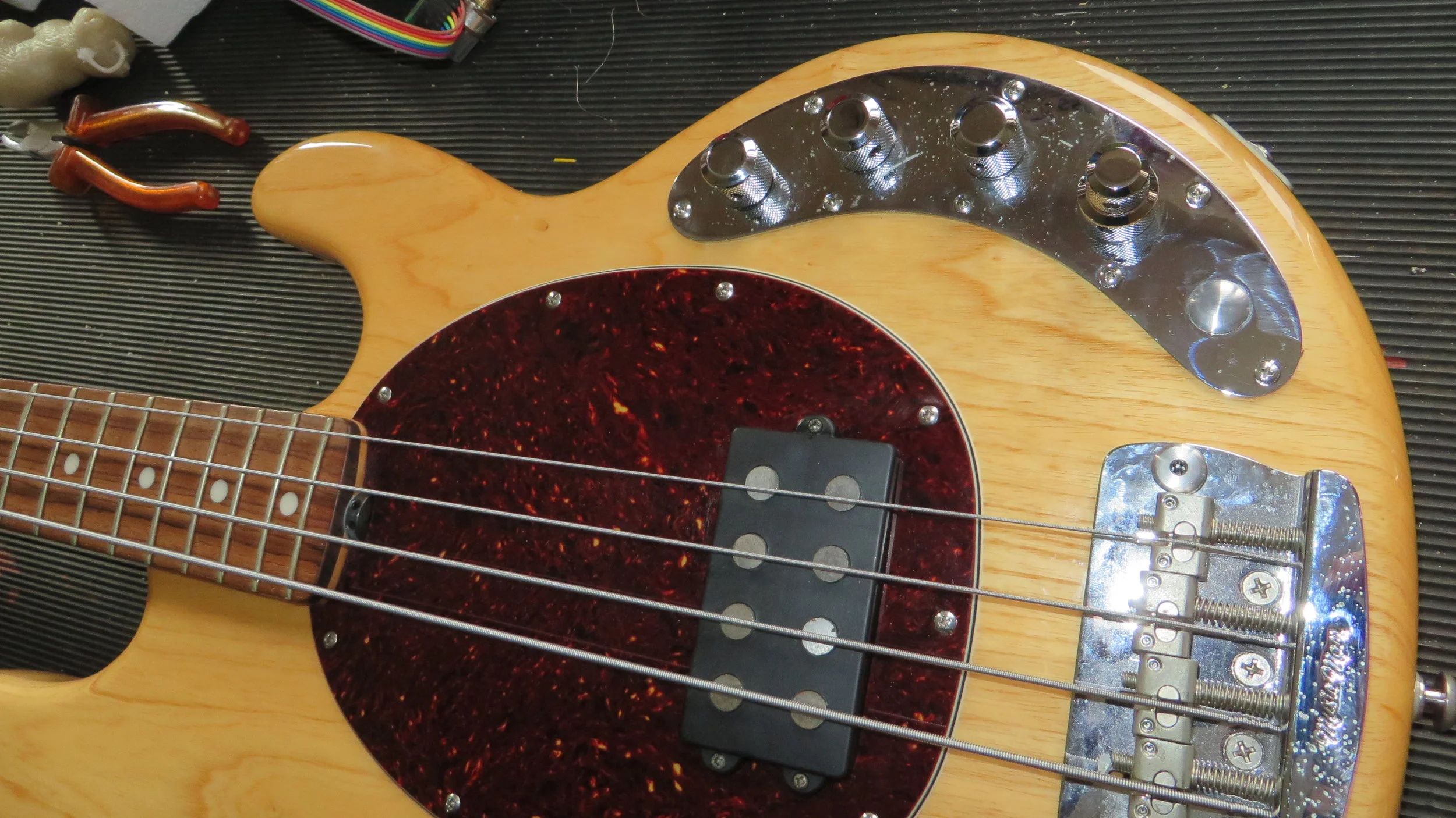 Music Man Piezo &amp; East MMSR 3B 4K