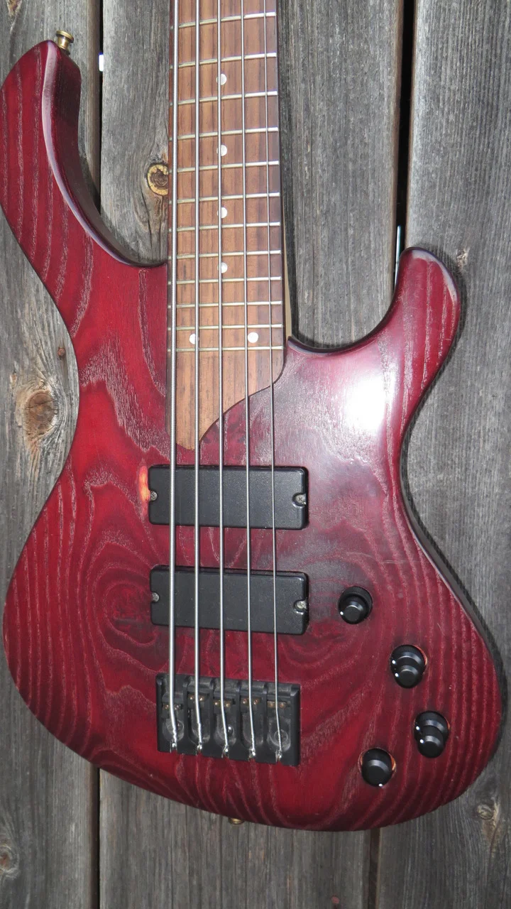 ESH &amp; East Uni-Pre 4K &amp; Hotwire Funderbucker