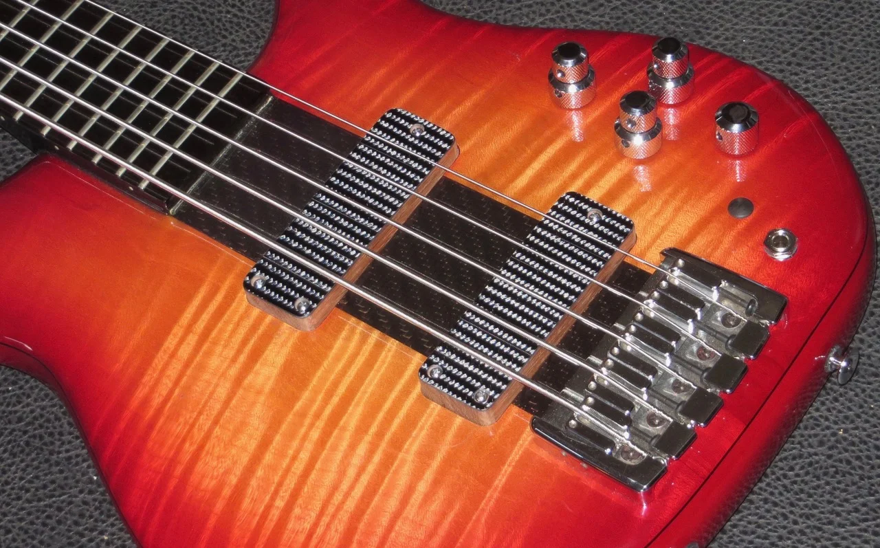 Status Limited Edition &amp; East Uni-Pre 4K &amp; Hotwire Funderbucker