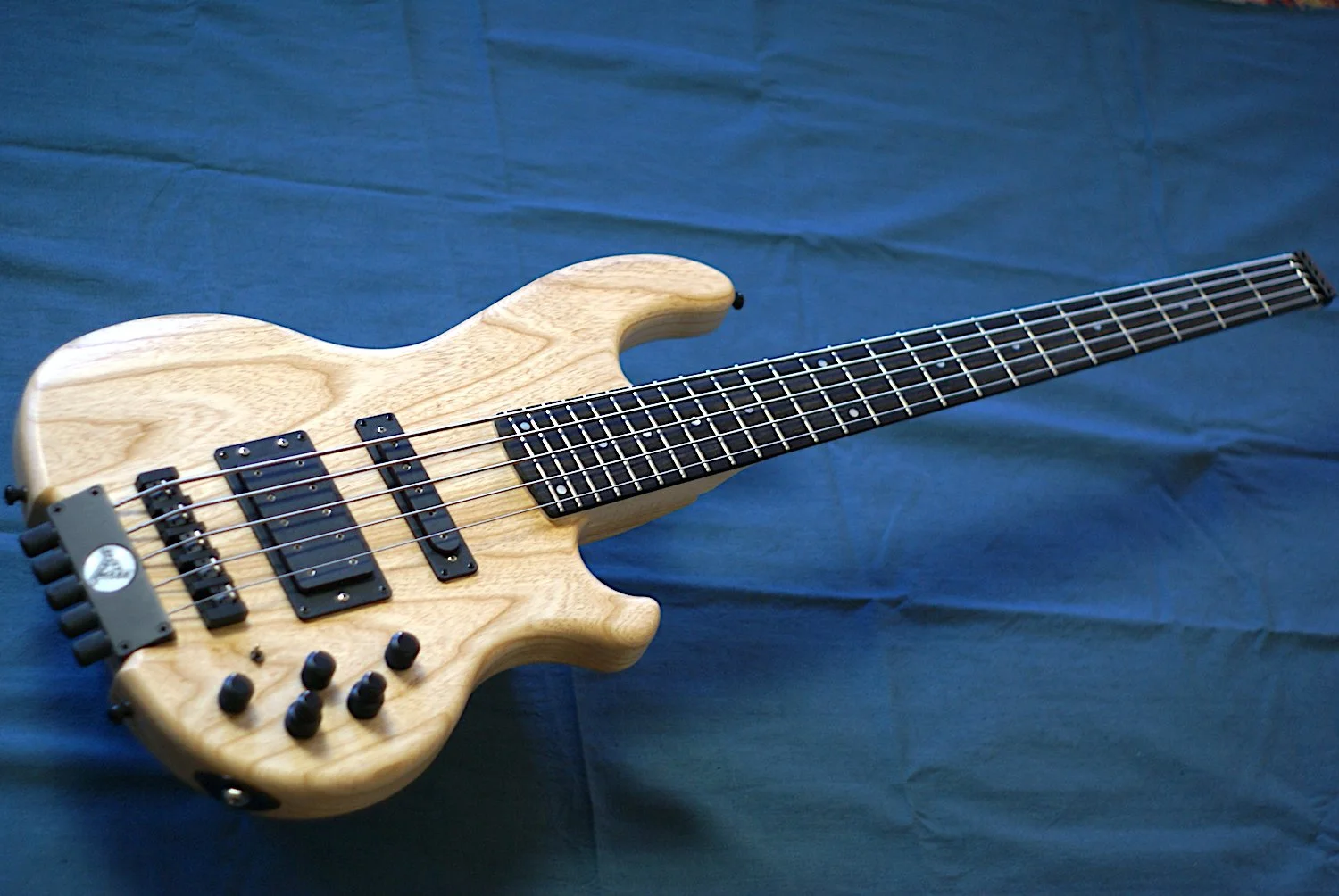 Headless Bass