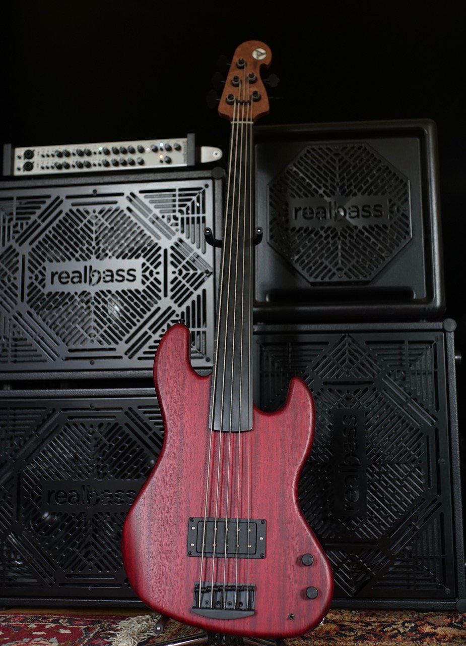 Fretless Bass
