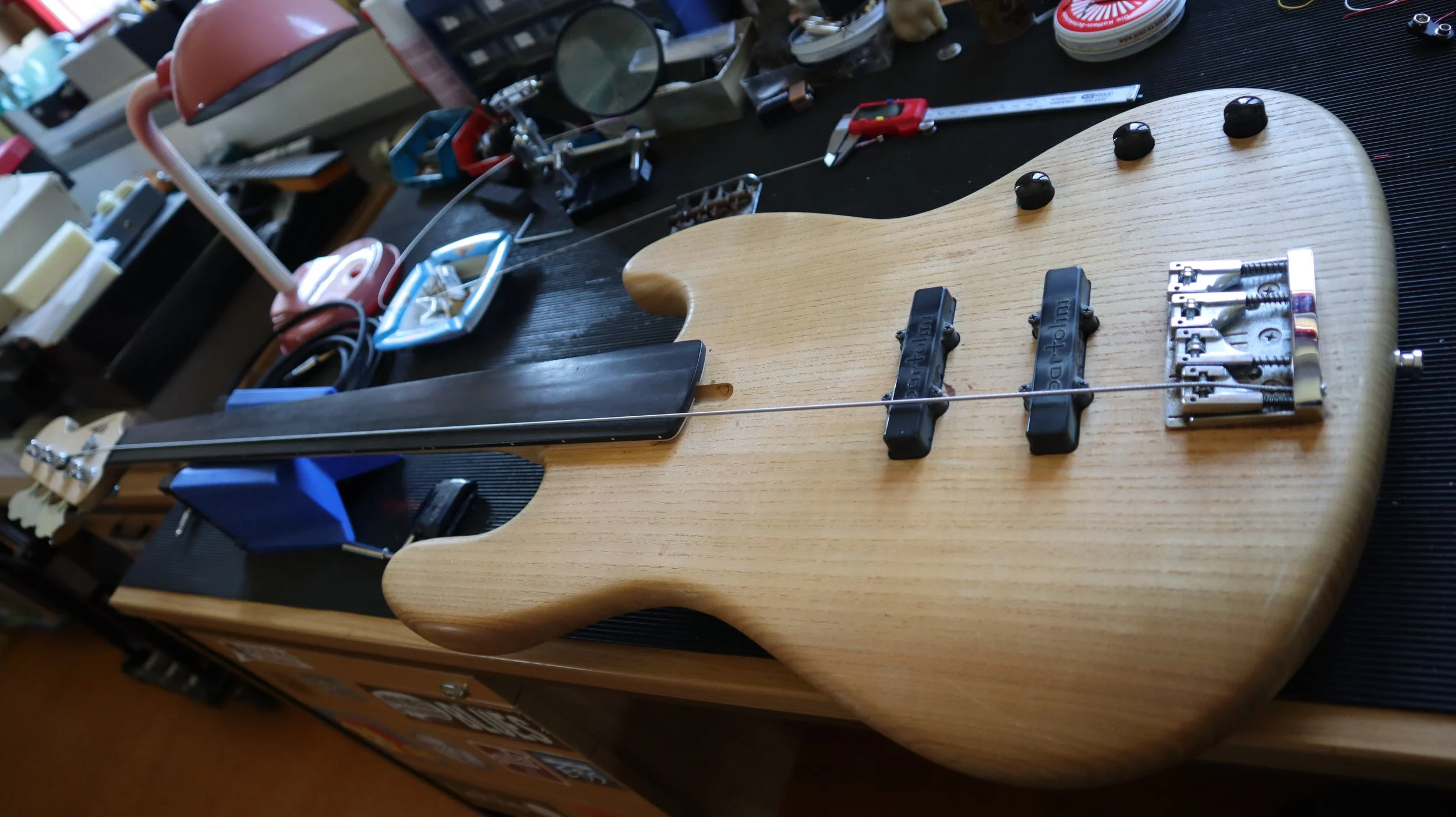 esh Fretless gerettet!