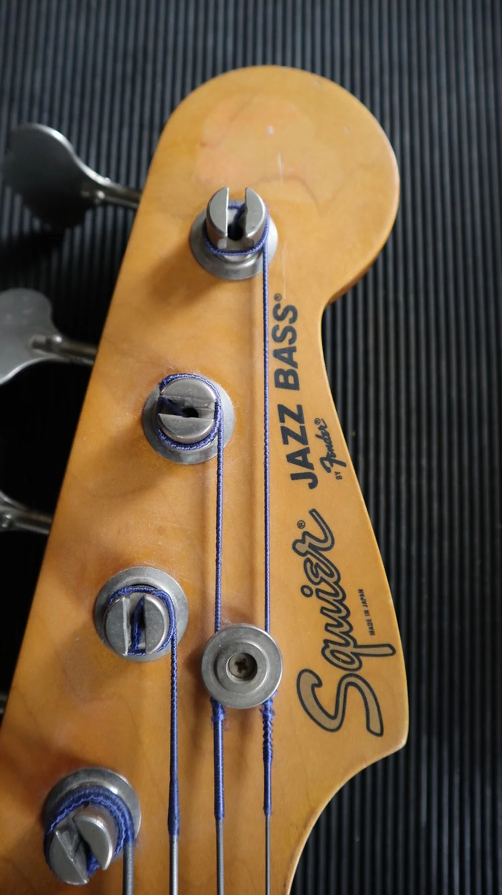 Squier Fretless Jazz Bass 1985