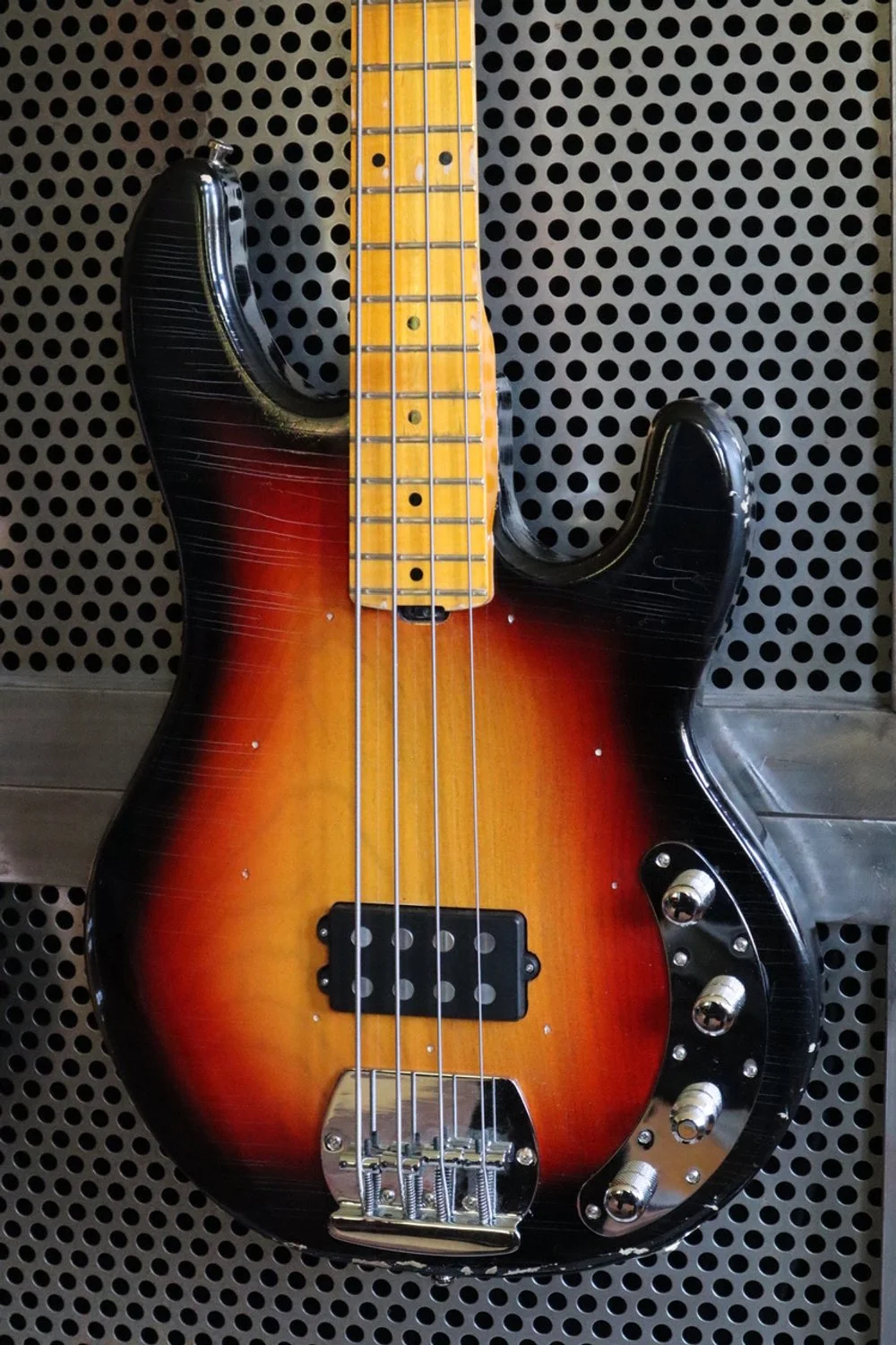 MM Relic Bass