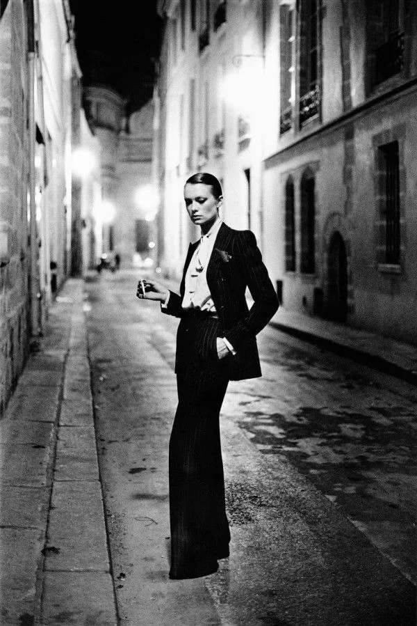 9a9ed7785a098a84257e8e71973d5957--le-smoking-women-smoking.jpg