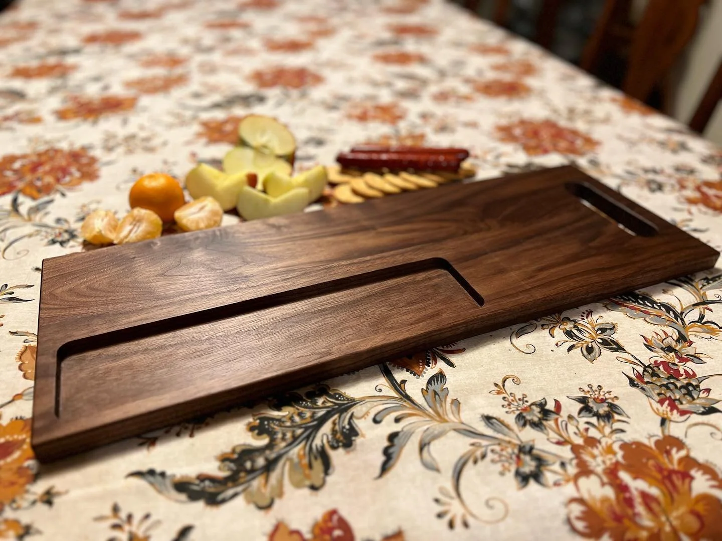 Happy Thanksgiving! Finished this custom charcuterie board today for a client. #charcuterieboard #charcuterie #woodworking #woodworker #homedecor