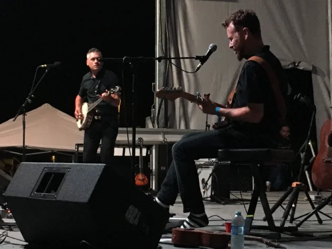 I change my mind. Elliott Brood was my favourite performance. It looked like some kind of vintage acoustic music. The sound was awesome. Raw, smoothly overdriven. The highlight of the event.