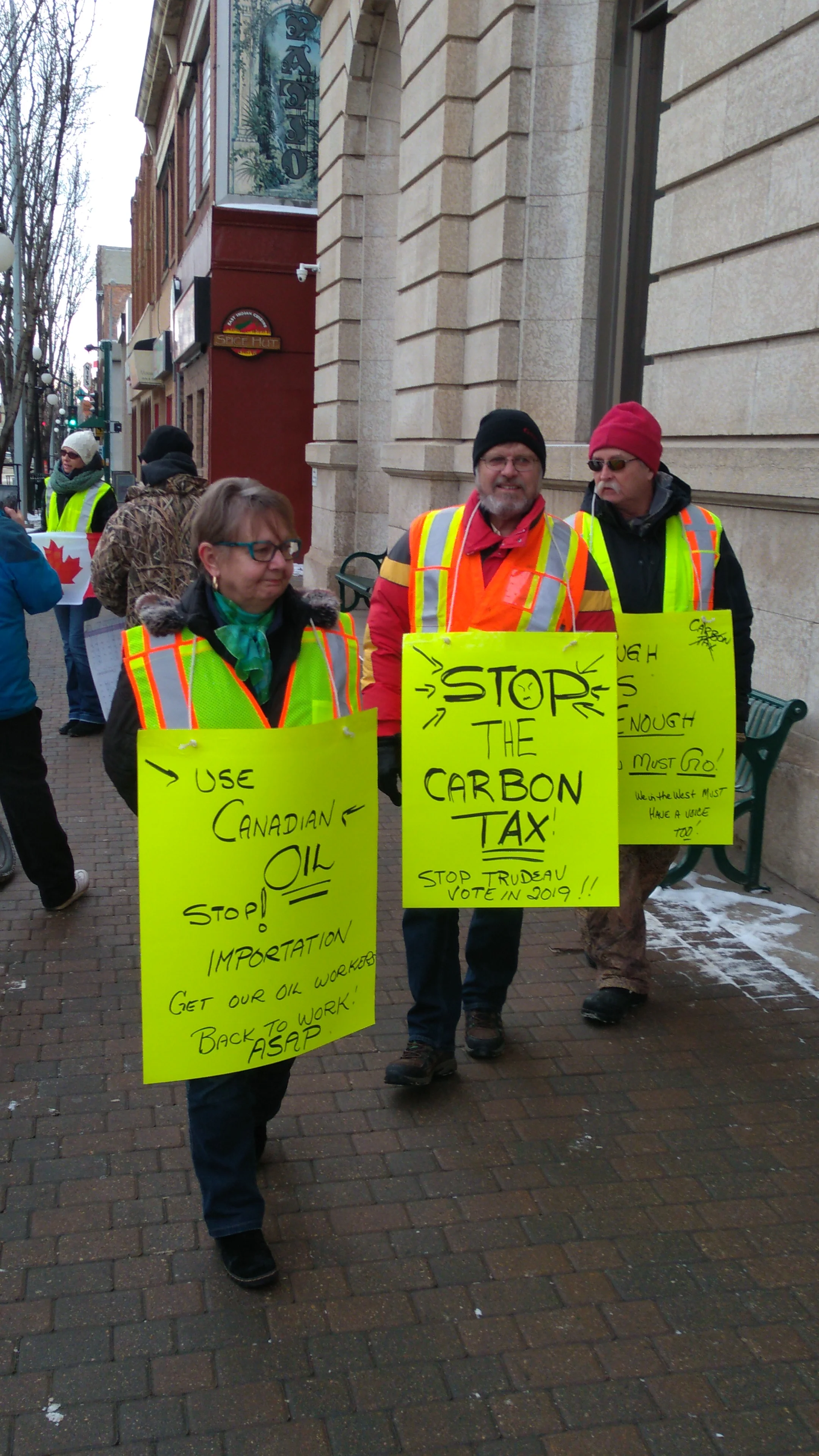 Rhino's Ramblings - Yellow Vest Rally A Signal For Other Things