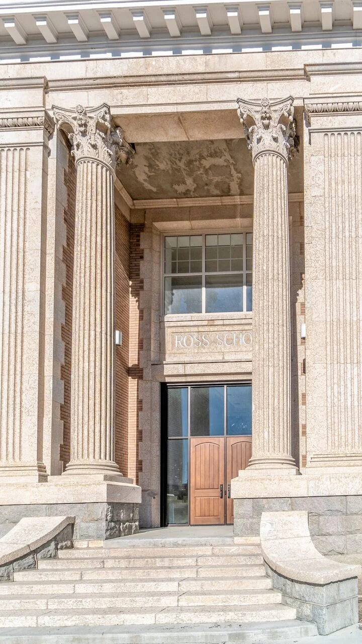 New Photographs Compliments a Reader and Thanks