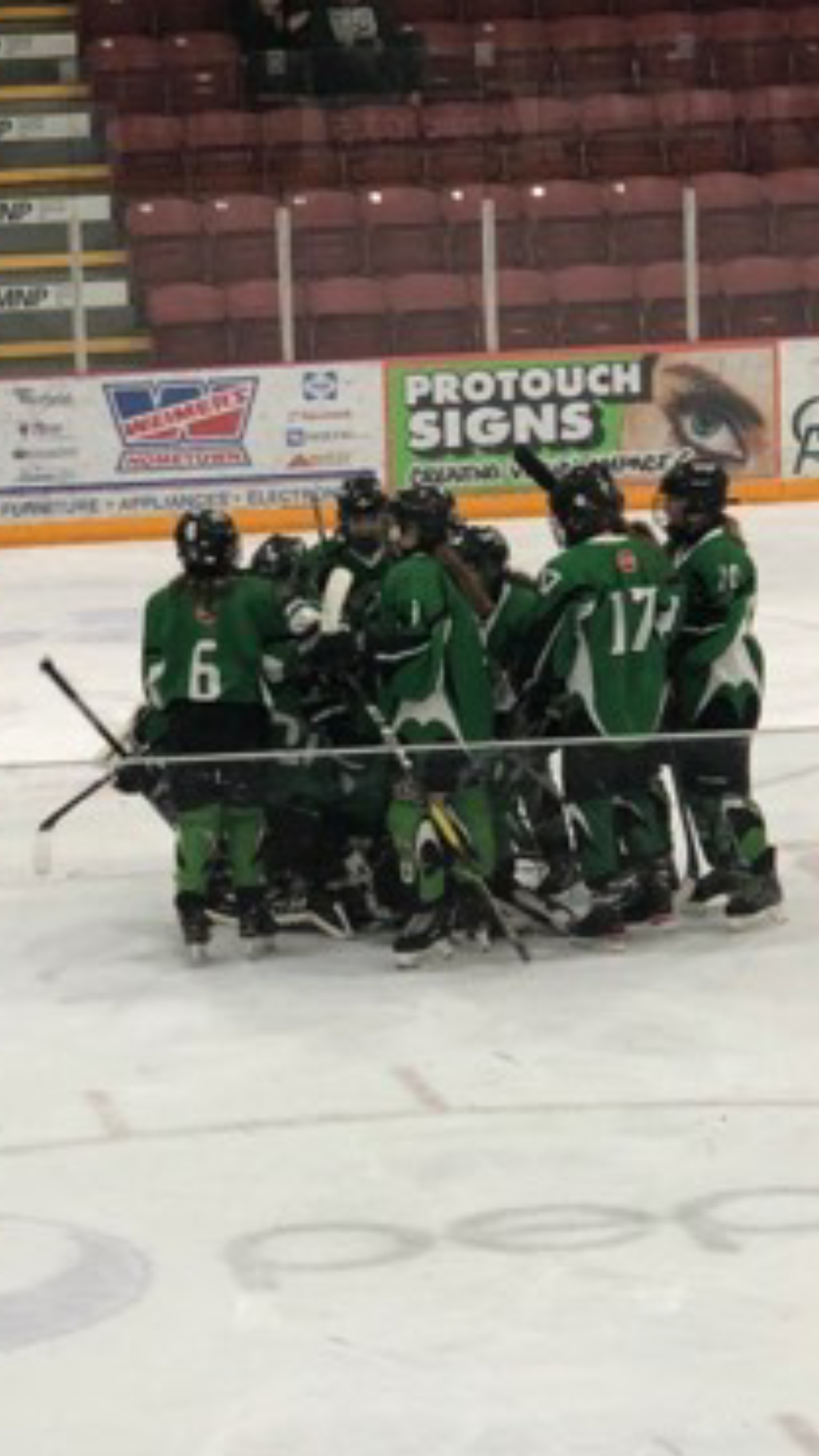 Pee Wee Mavericks Celebrate Their Victory - Melissa Weatherill Photo