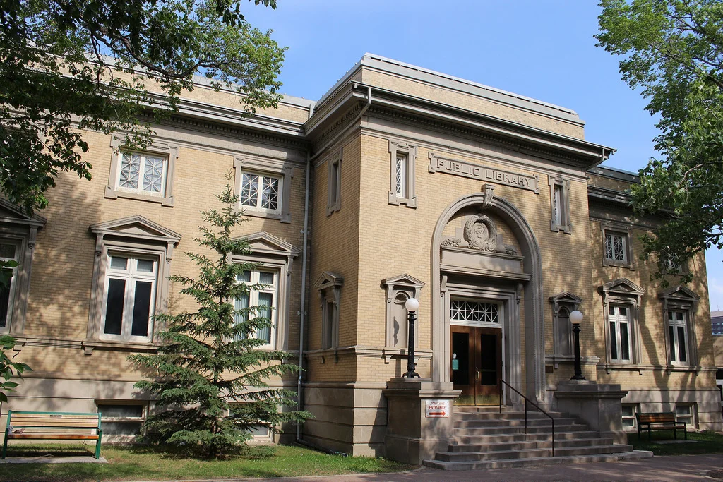 Advertising Policy Approved in Split 5 - 2 Vote