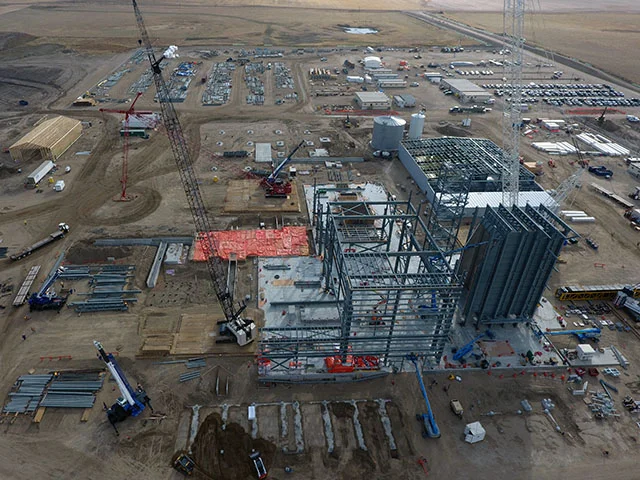 Chinook Power Station near Swift Current under construction - SaskPower Photo