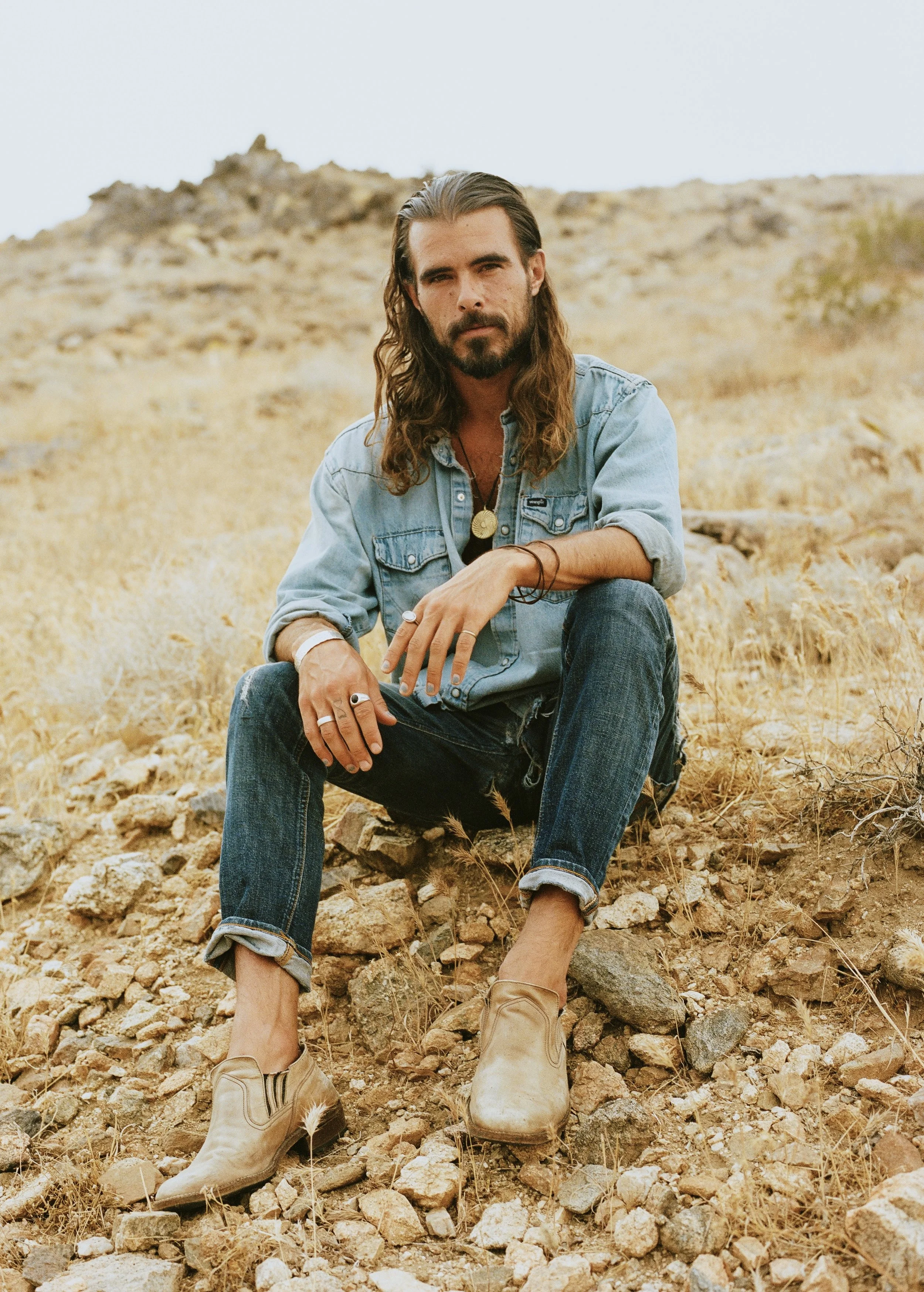 Reuben And The Dark Warm A Cold And Windy Night