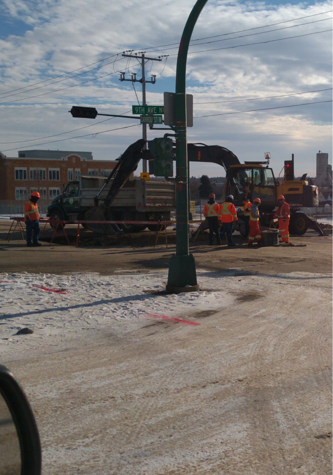 Water Main Issues Close Major Intersection
