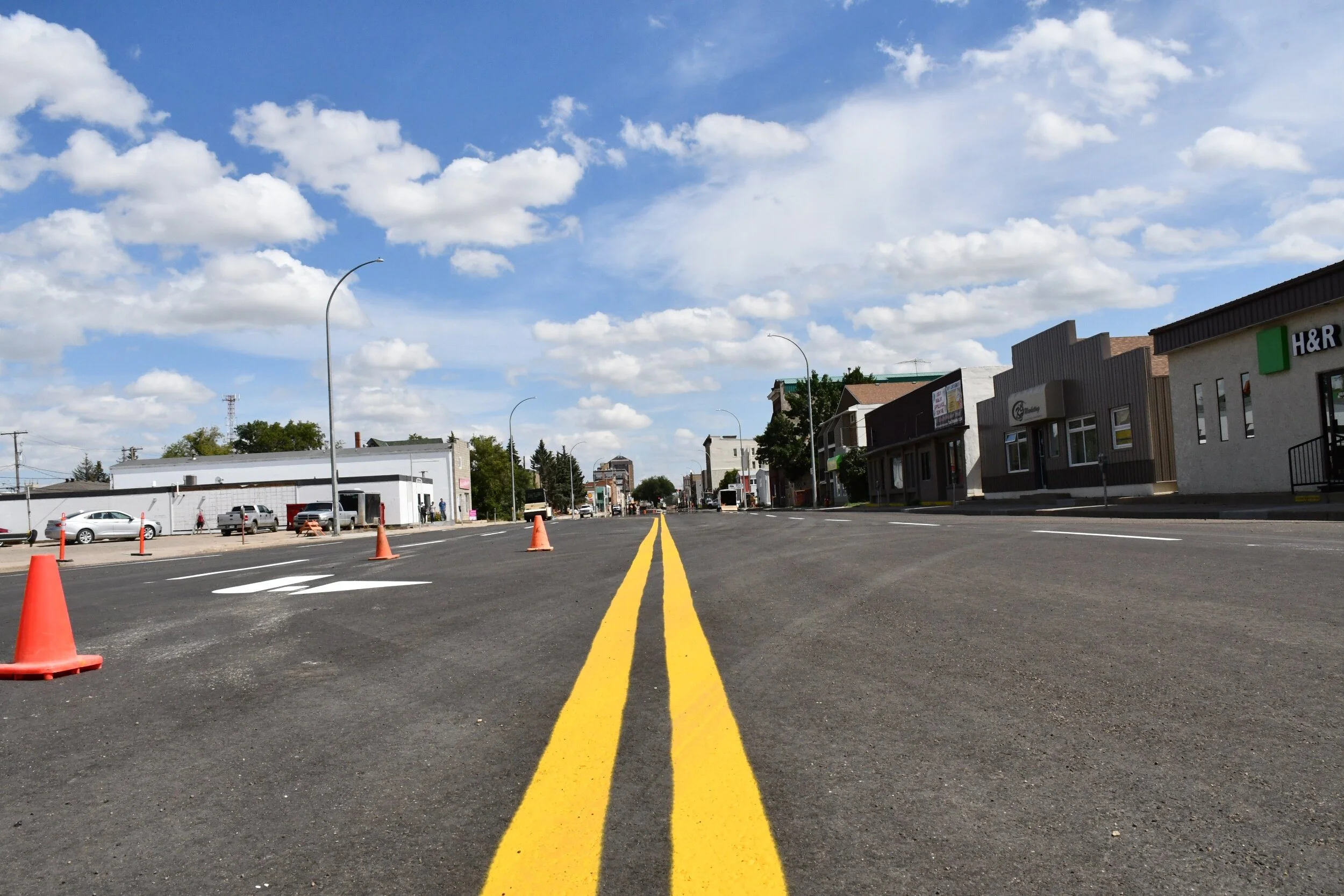 High Street Gets Some Paint 