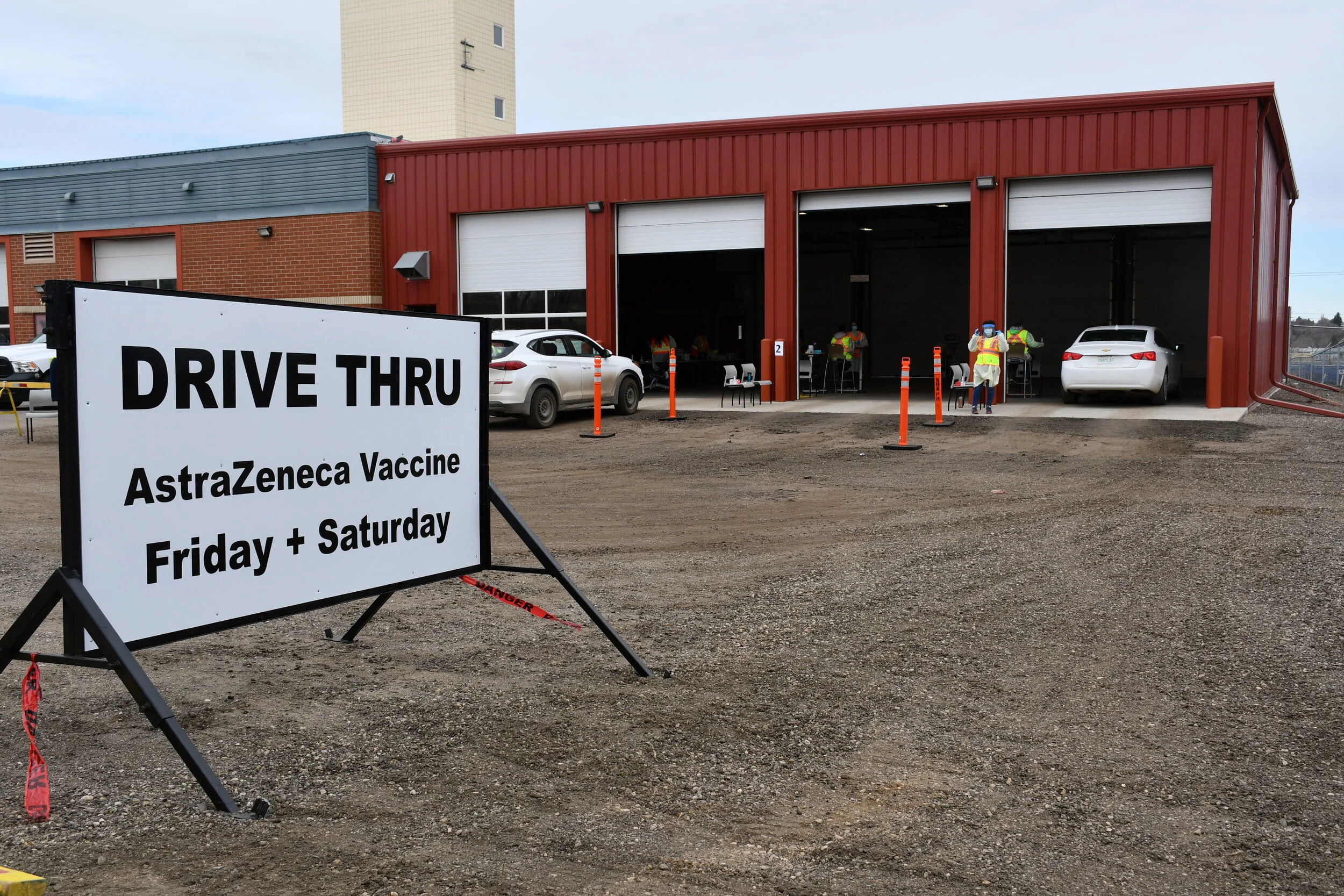 Drive-Thru Vaccine Clinic Open - With No Lineups