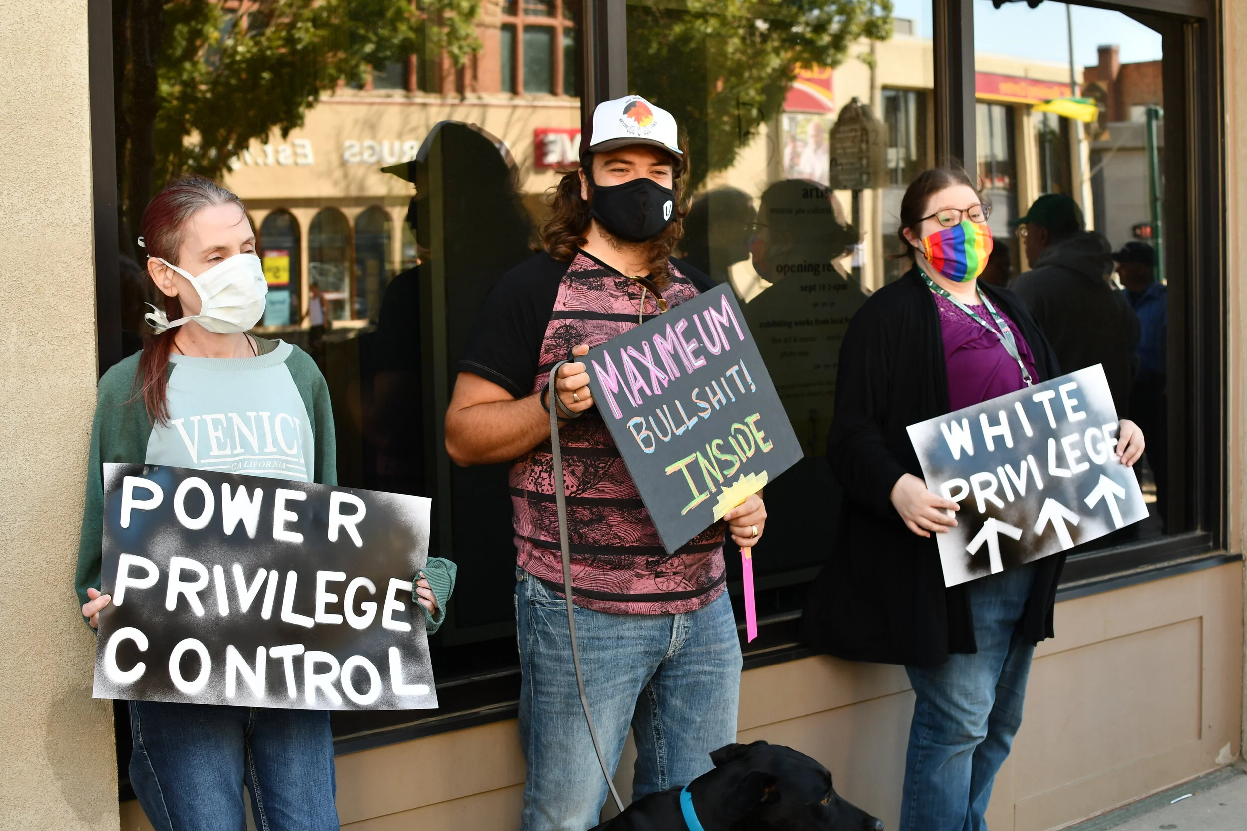 Small Peaceful Protest Greets PPC Leader Maxime Bernier