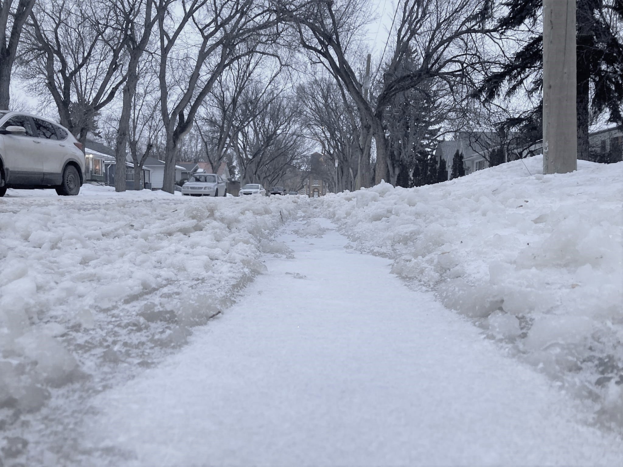 City Commences Residential Street Plowing