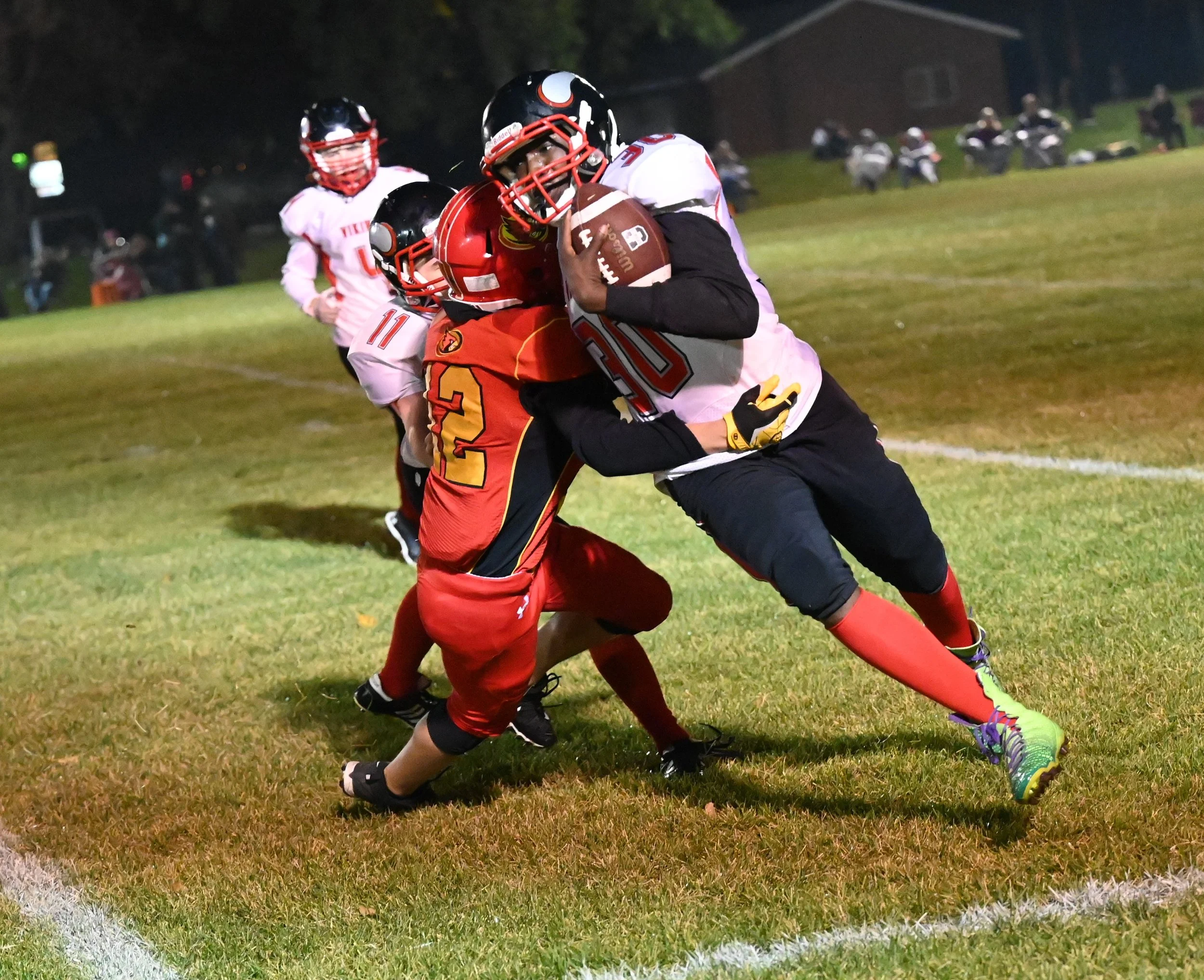 Cyclones Win Friday Night Lights Fog Bowl Against The Vikings