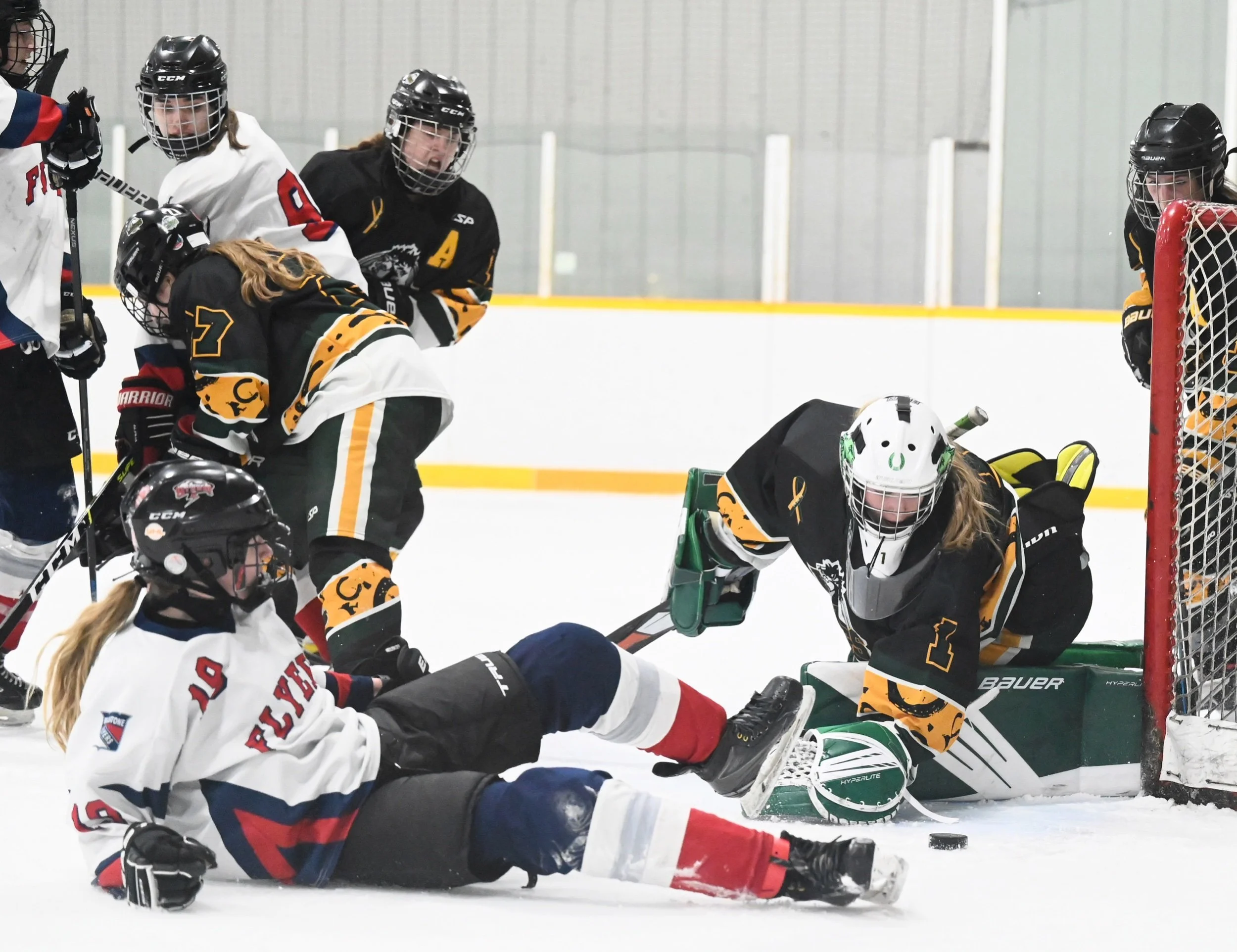 Flyers Lose Tight Checking Affair - photo feature game