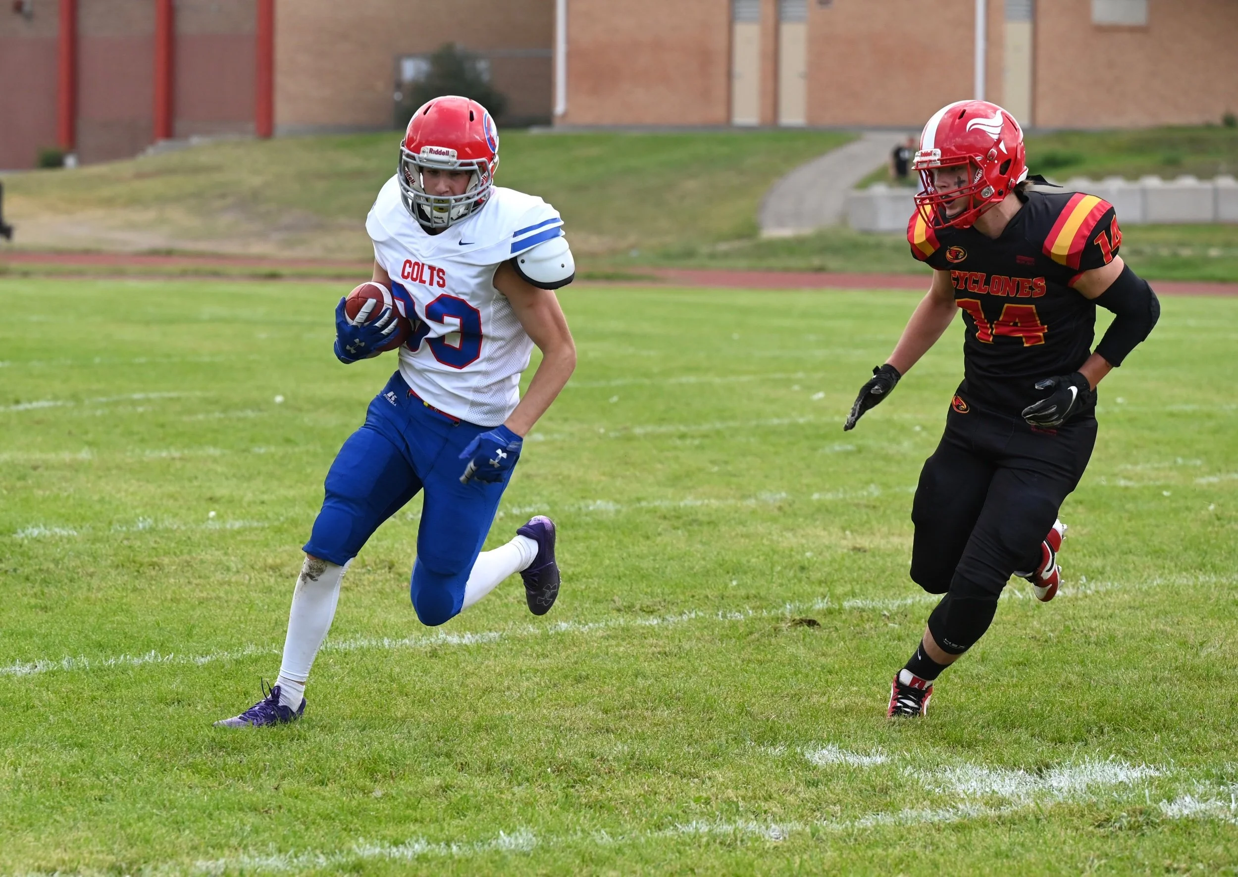 Cyclones Win Home Opener In A Breeze - Photo Story