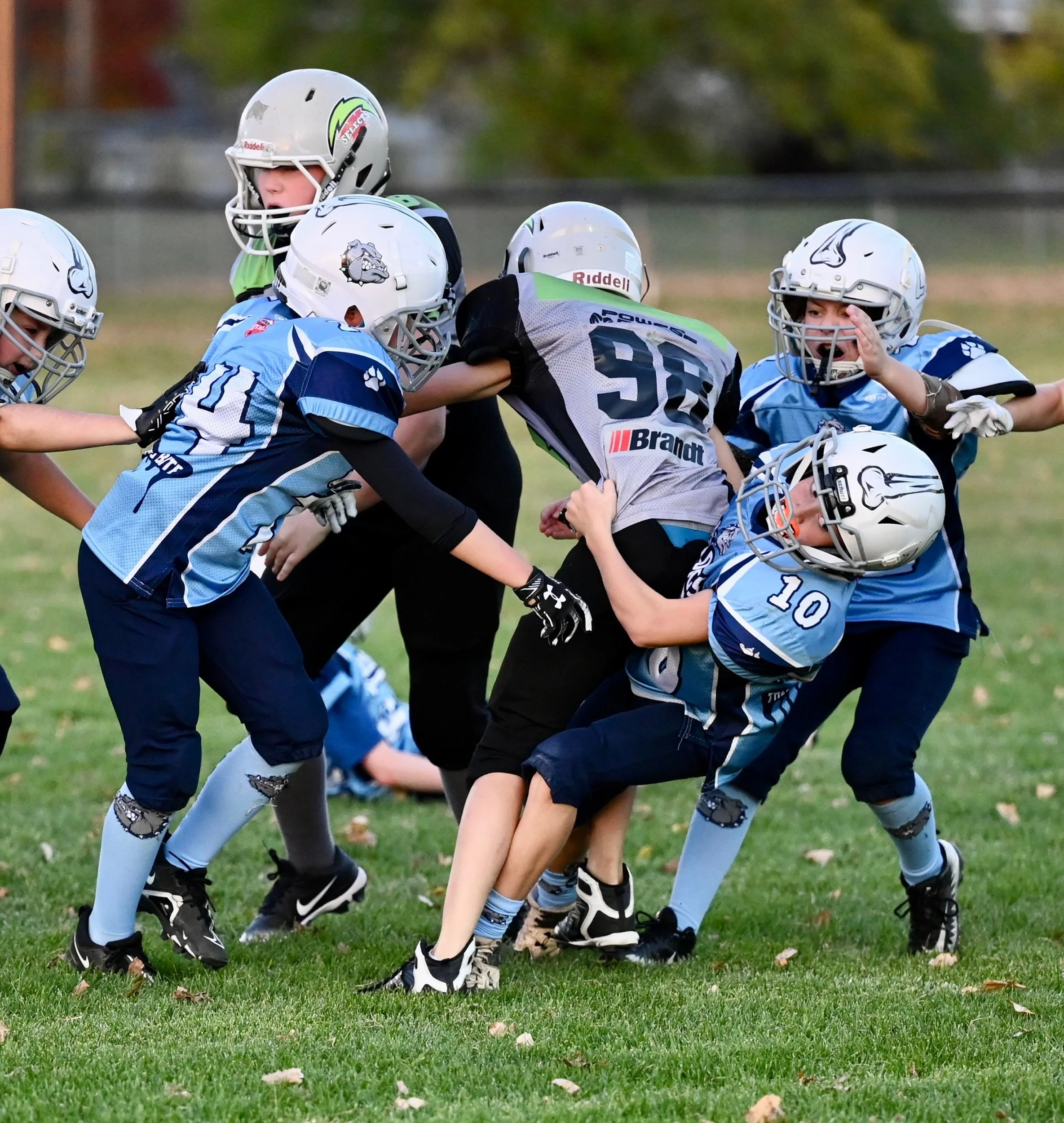 Bulldogs Come Out Victorious In Defensive Battle