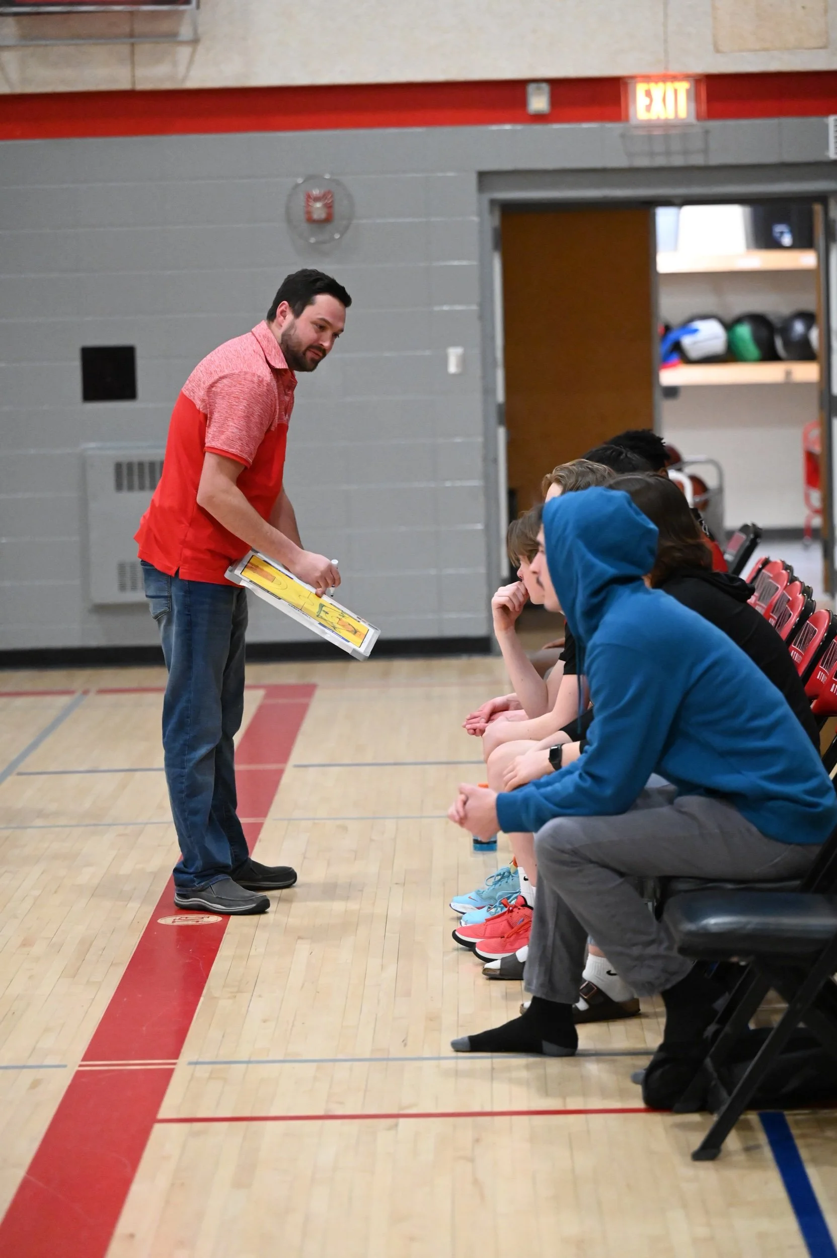 Cyclones Blow Cold Breeze On Vikings