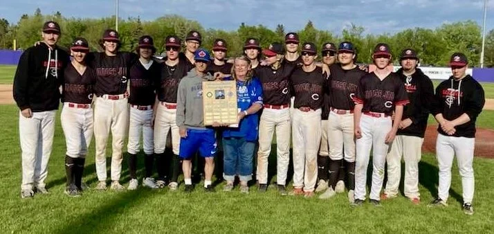 Canucks U18 AA Win Saskatoon Tournament