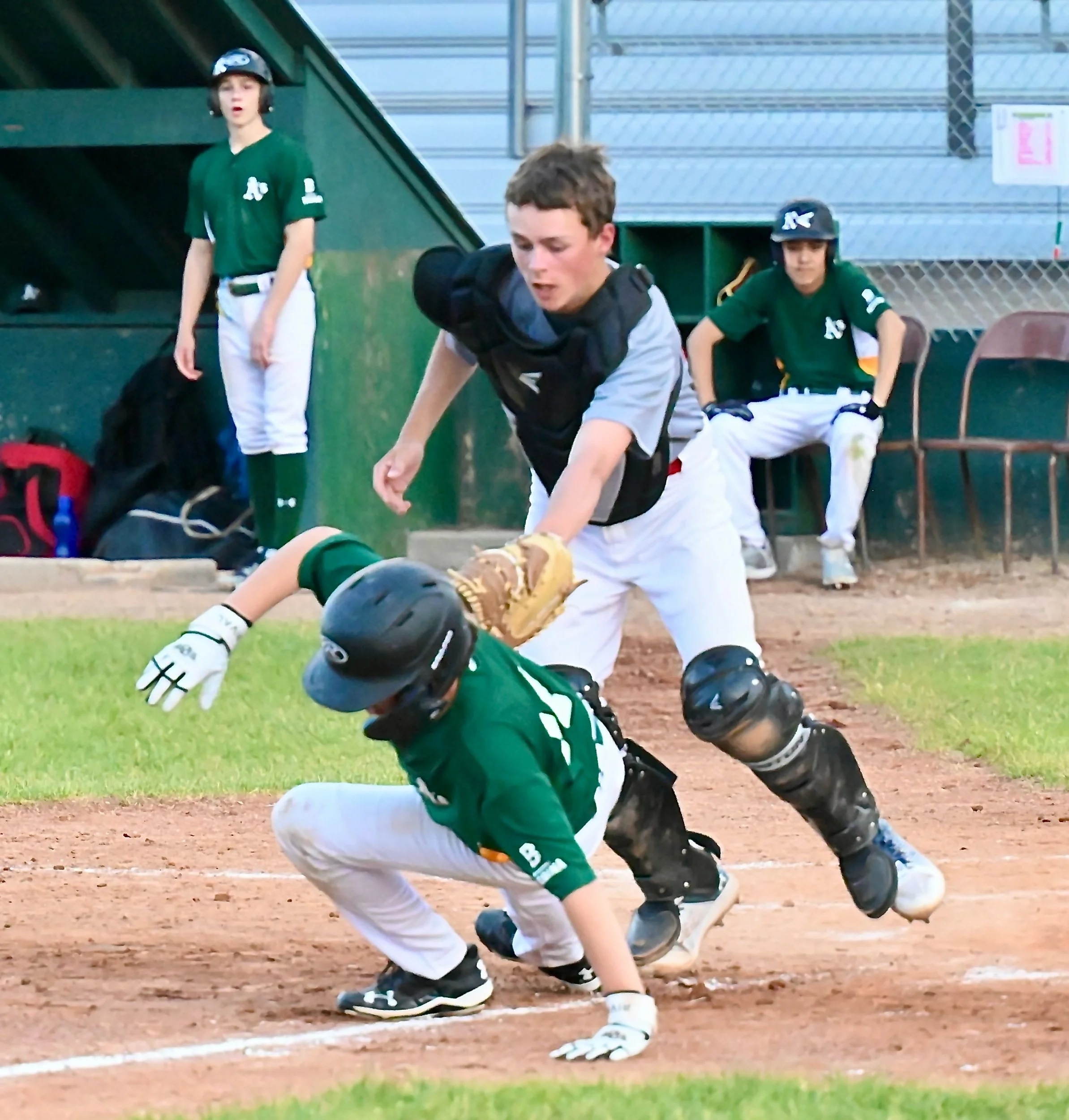 Canucks U18 A Storm The Beaches In Come From Behind Victory