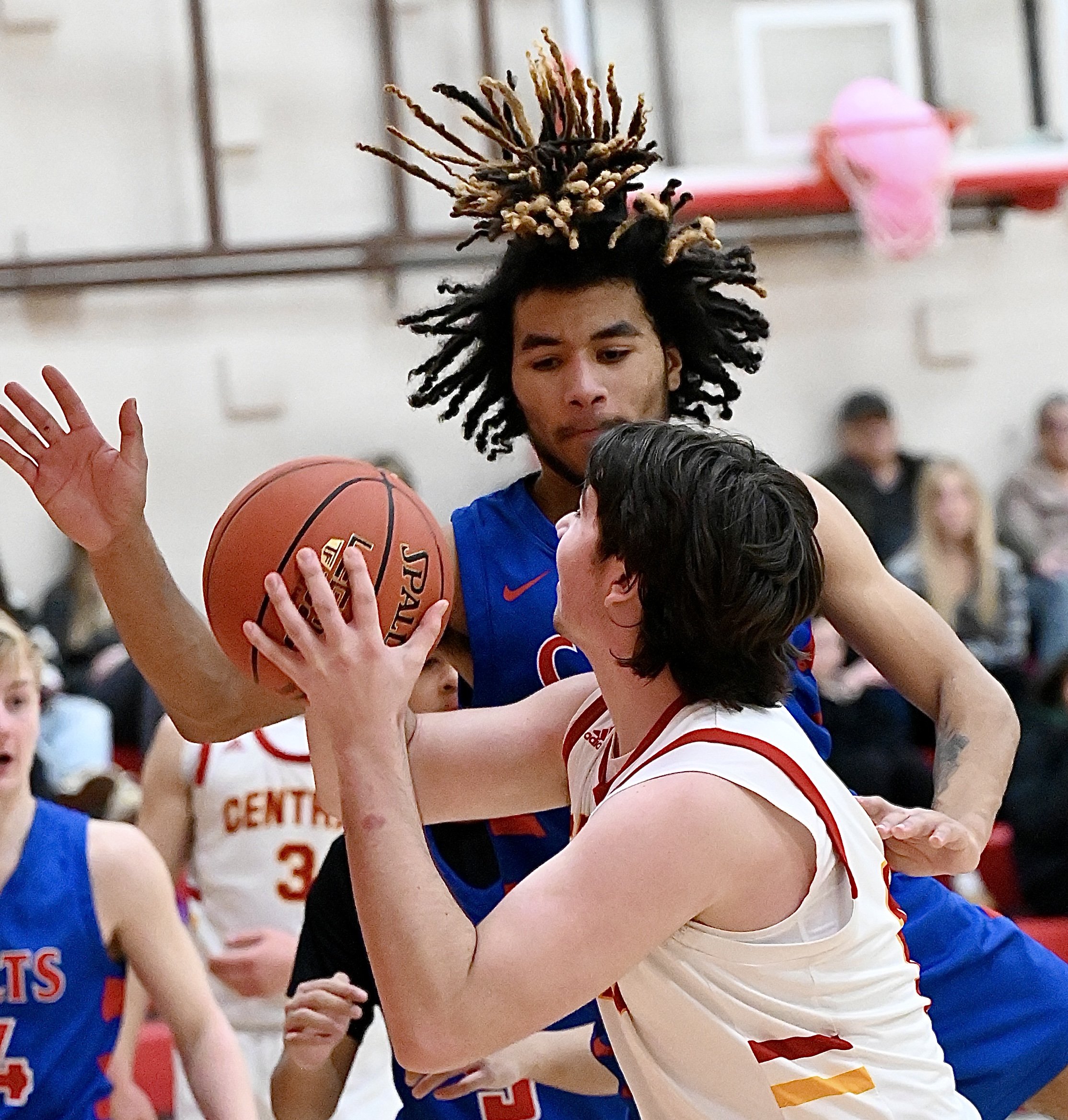 Cyclones Polish Off Colts